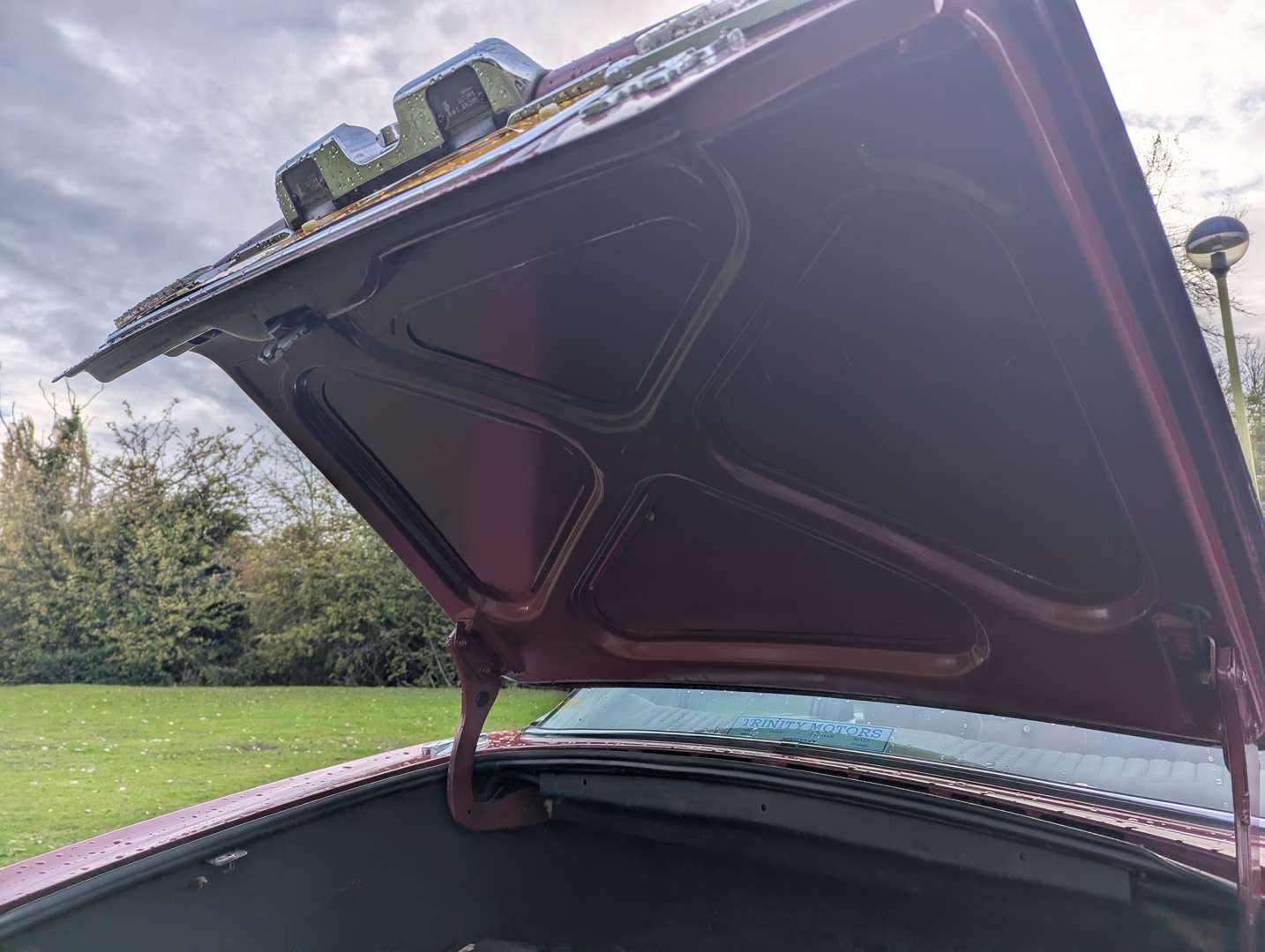 <p>1976 JAGUAR XJ 3.4 AUTO</p>