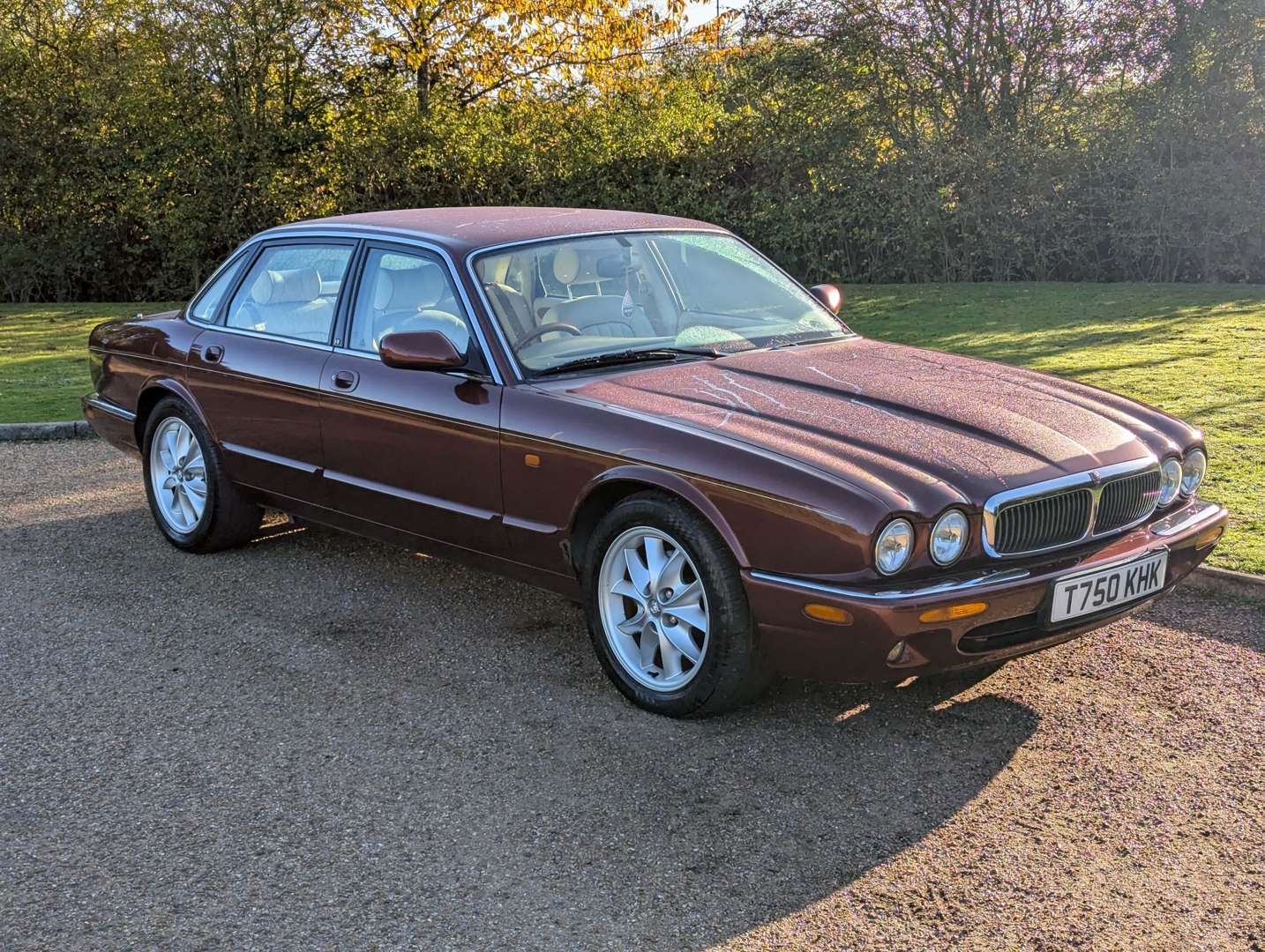 <p>1999 JAGUAR XJ8 4.0 AUTO</p>