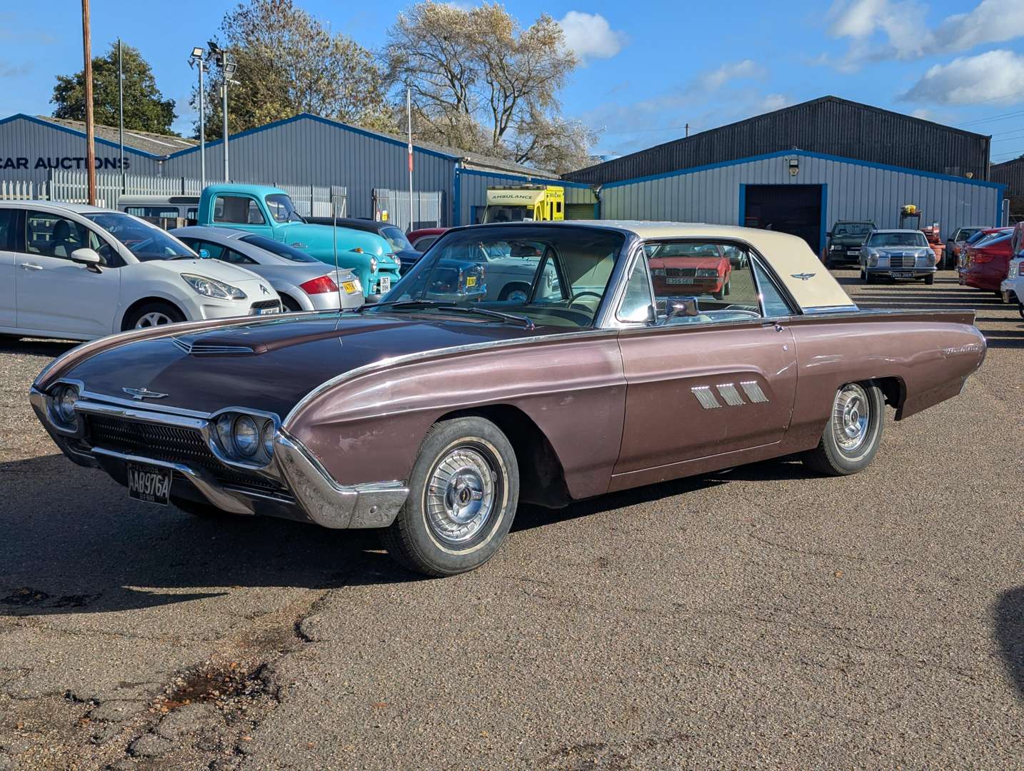 1963 FORD THUNDERBIRD LHD