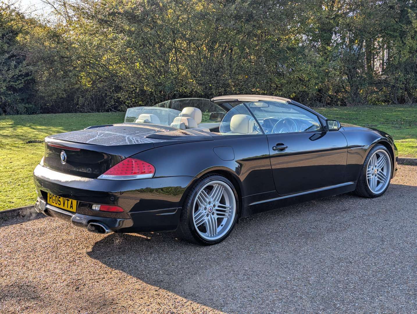 <p>2005 BMW 645 CI AUTO</p>