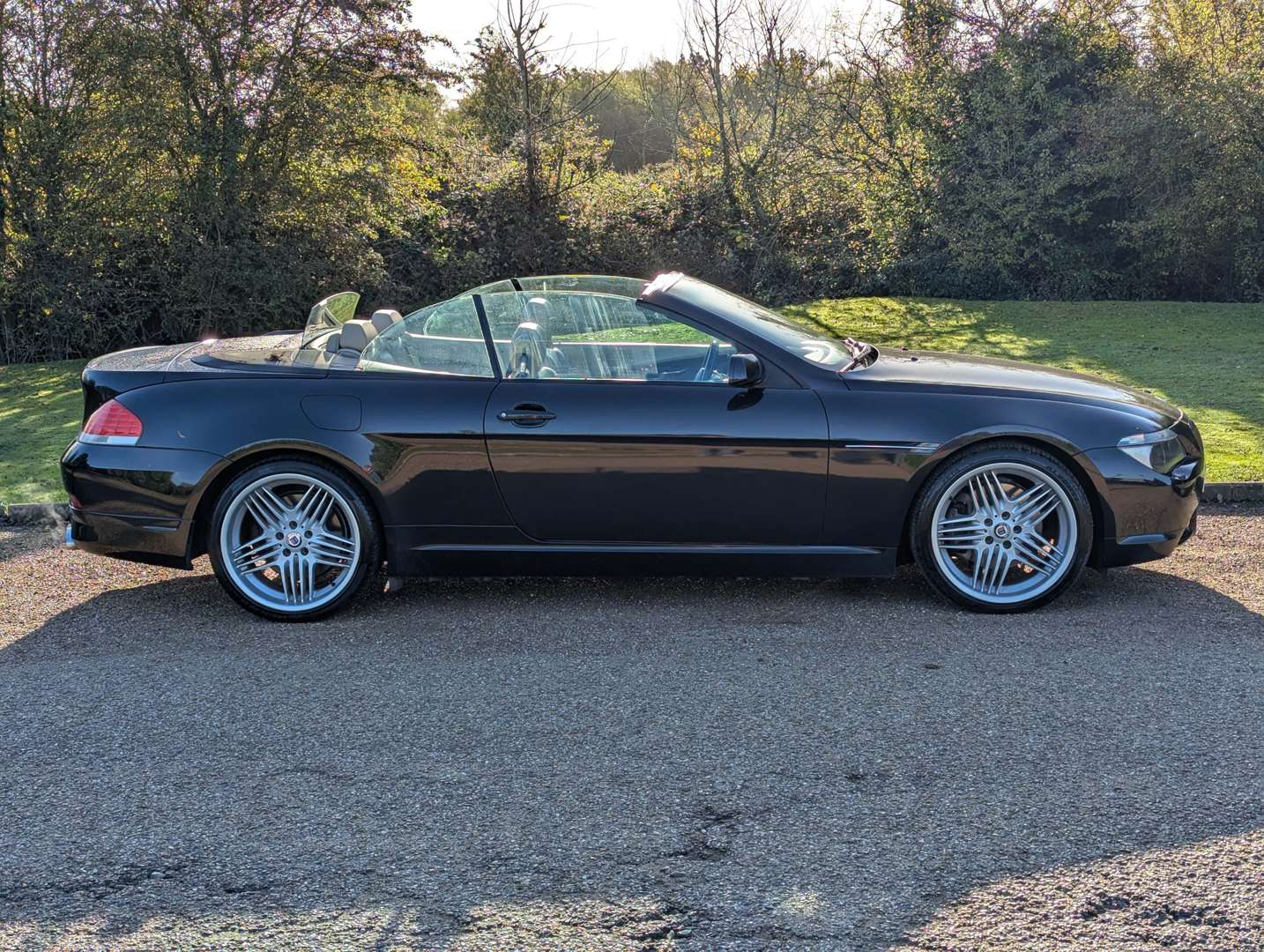 <p>2005 BMW 645 CI AUTO</p>