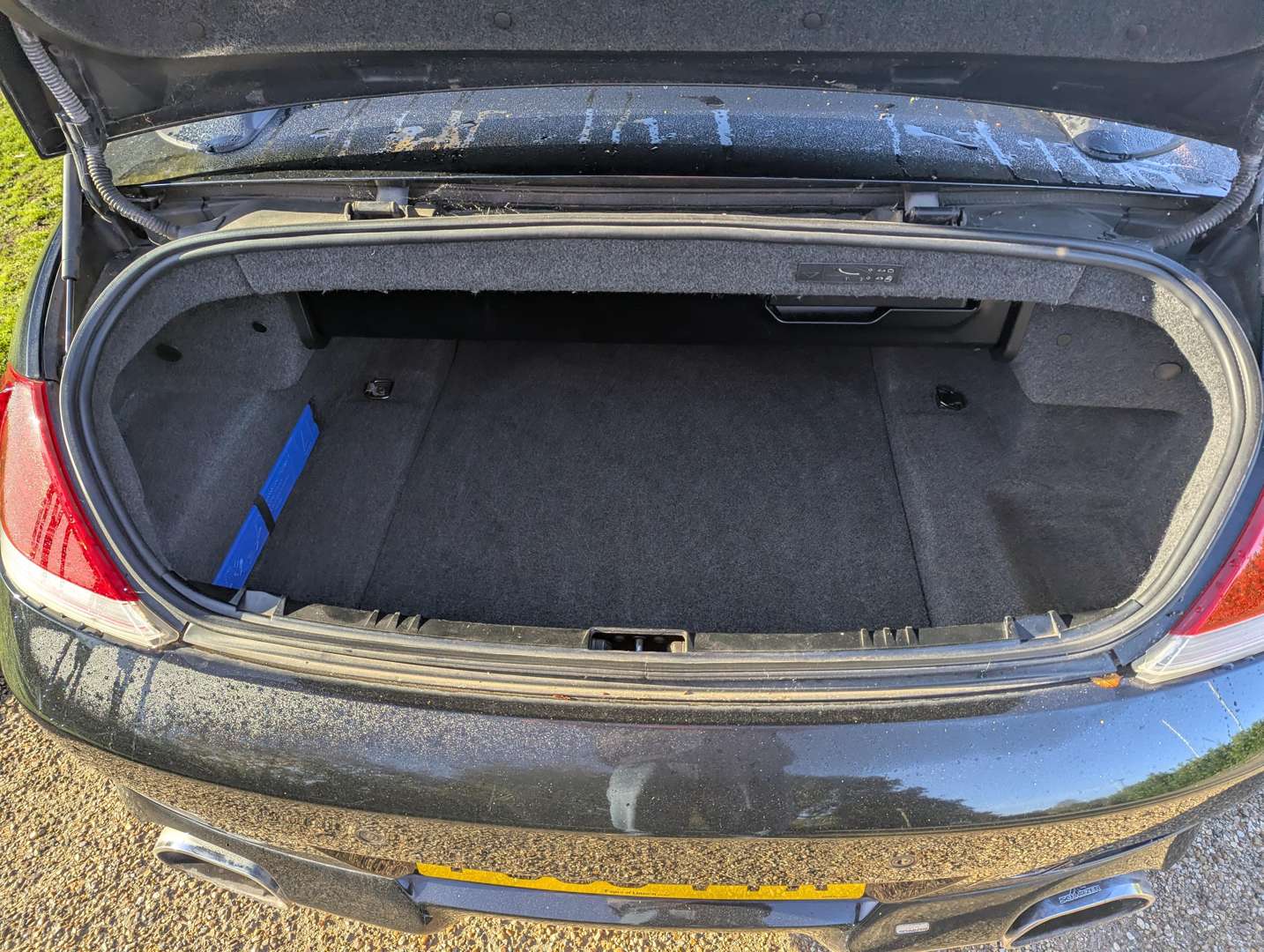 <p>2005 BMW 645 CI AUTO</p>