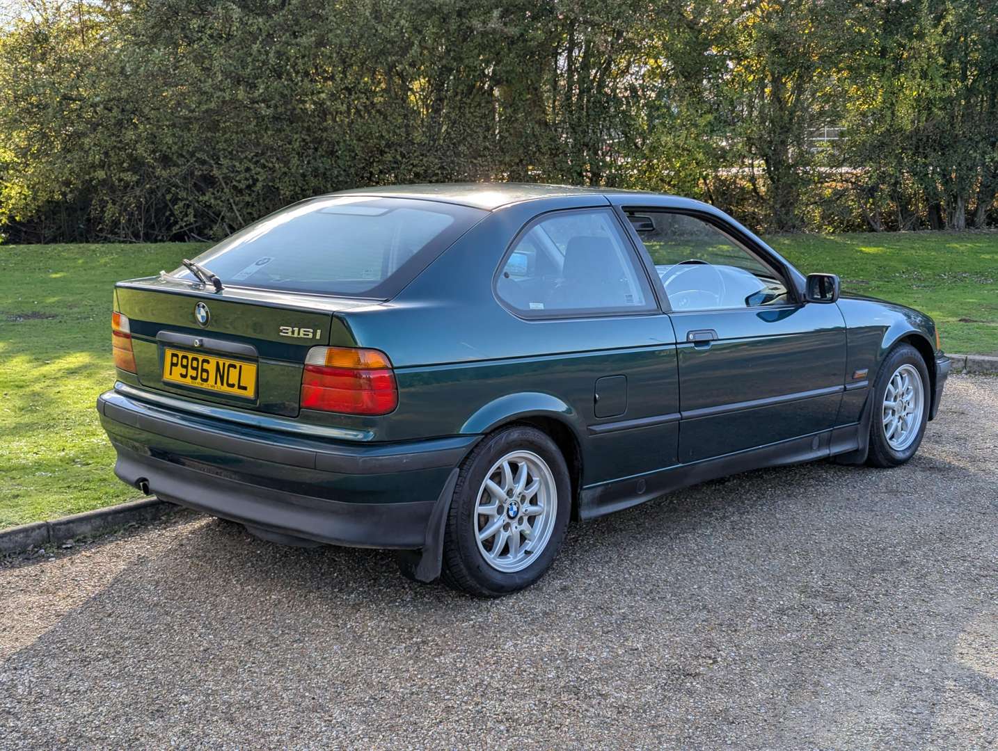 <p>1996 BMW 316I</p>