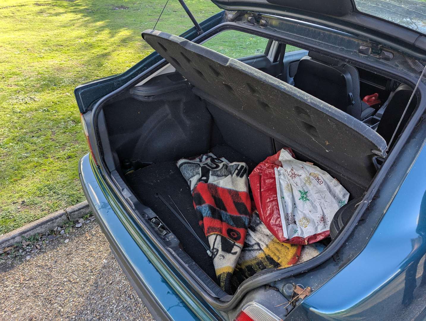 <p>1996 BMW 316I</p>