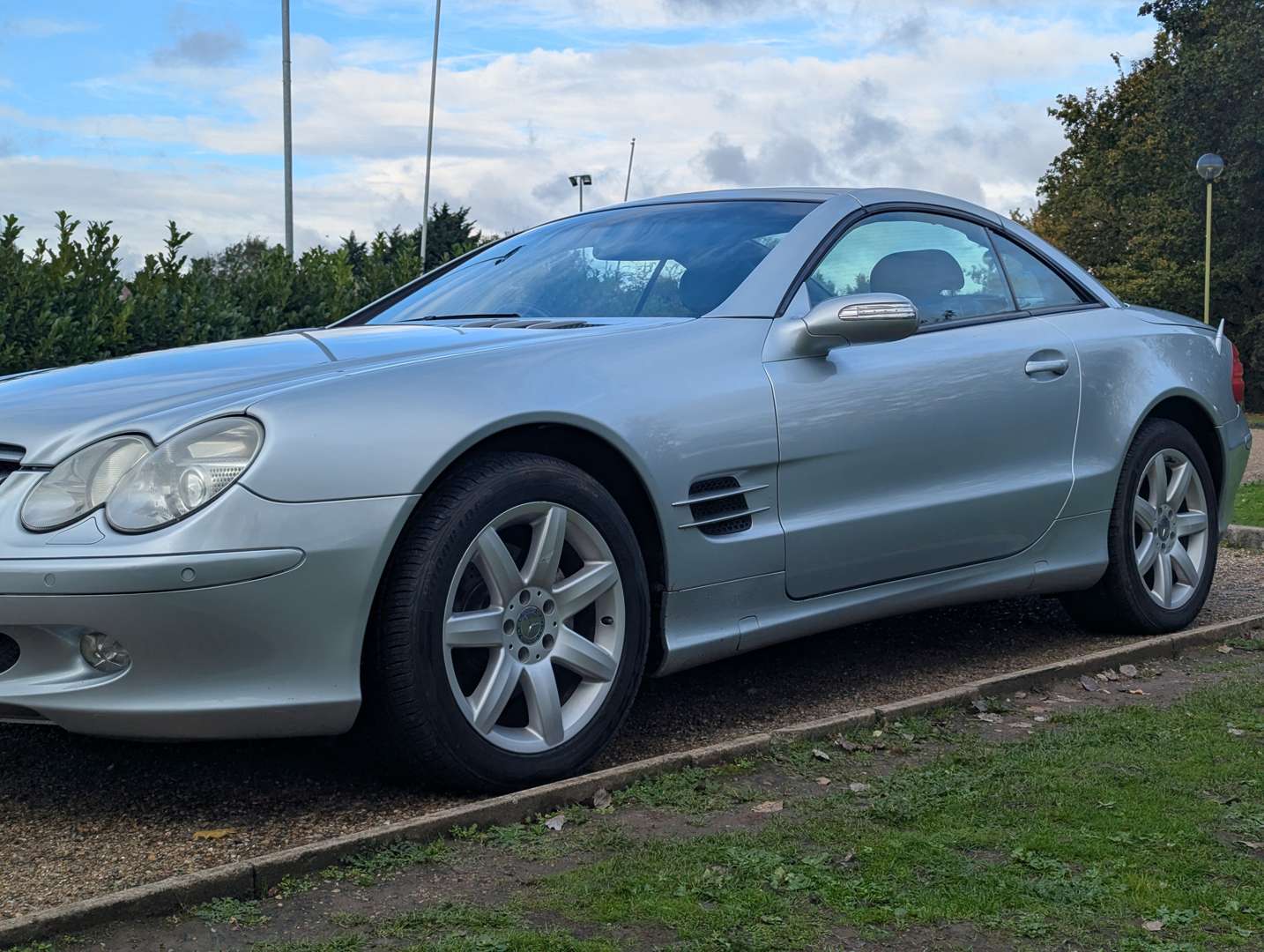 <p>2003 MERCEDES SL 350 AUTO</p>