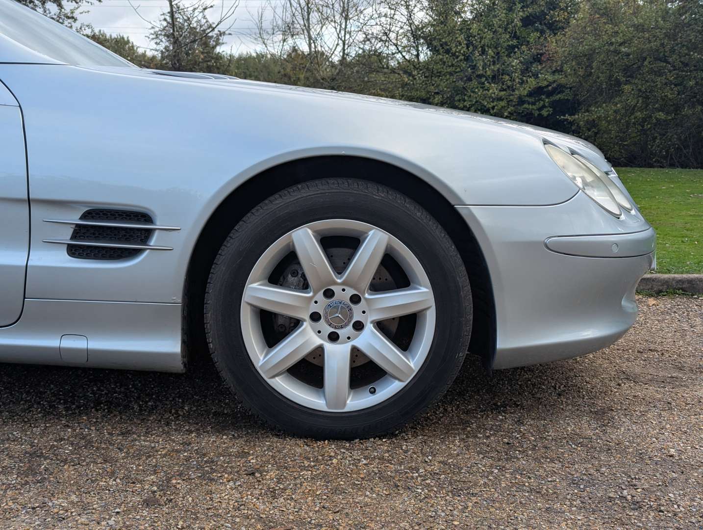 <p>2003 MERCEDES SL 350 AUTO</p>