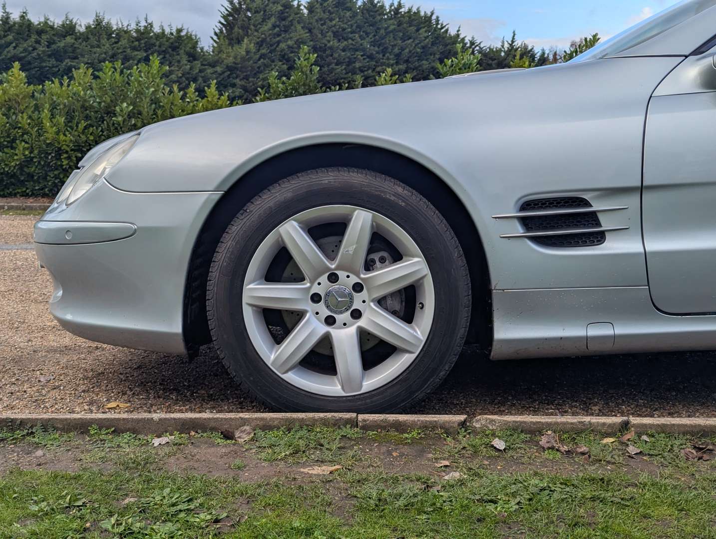 <p>2003 MERCEDES SL 350 AUTO</p>