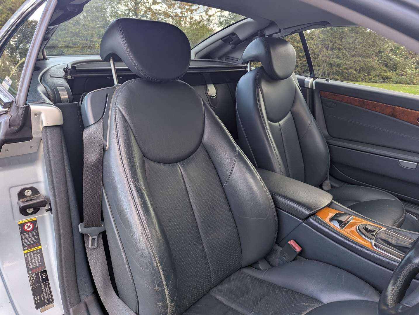 <p>2003 MERCEDES SL 350 AUTO</p>