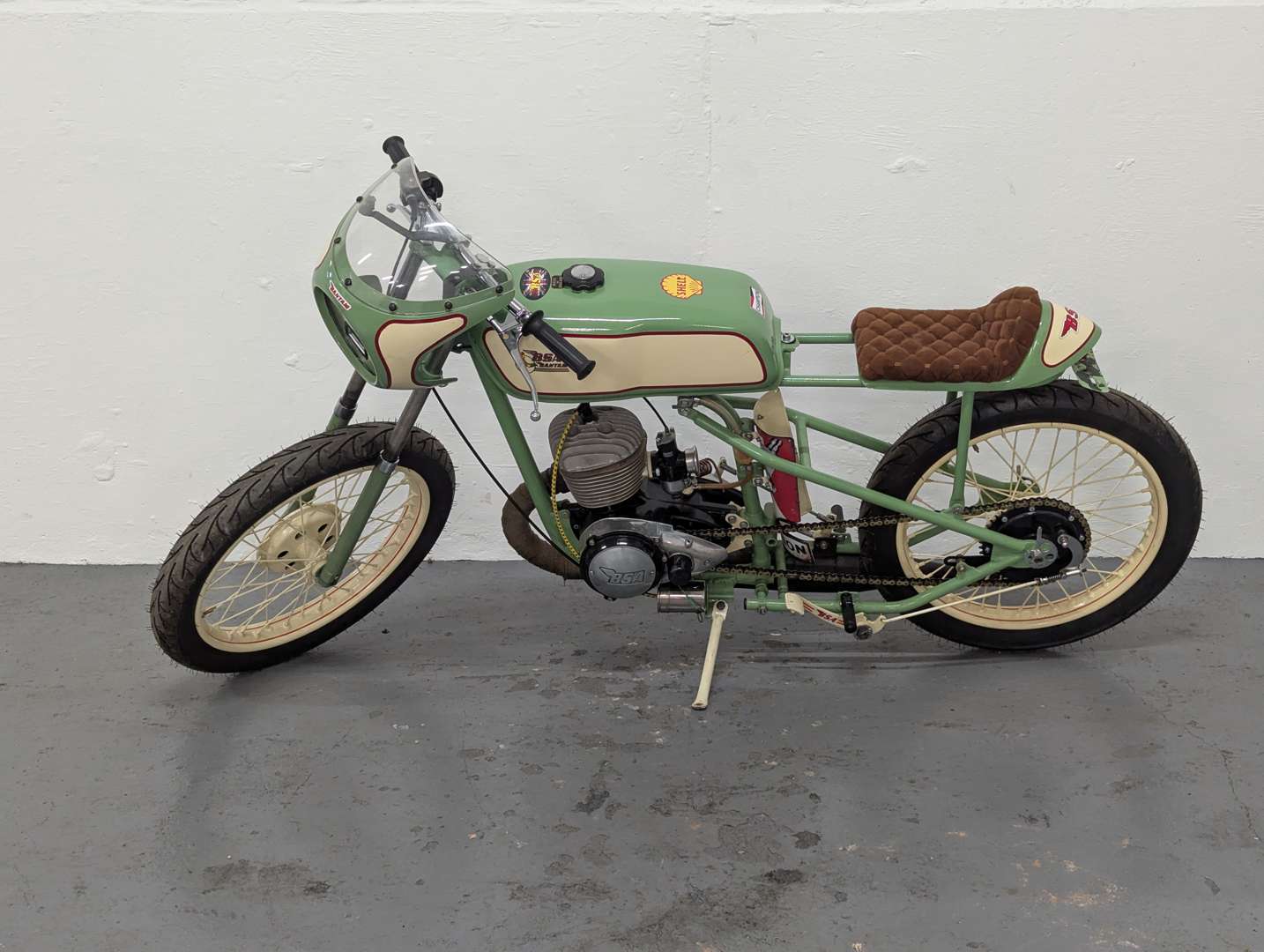 <p>1956 (circa) BSA BANTAM D3</p>