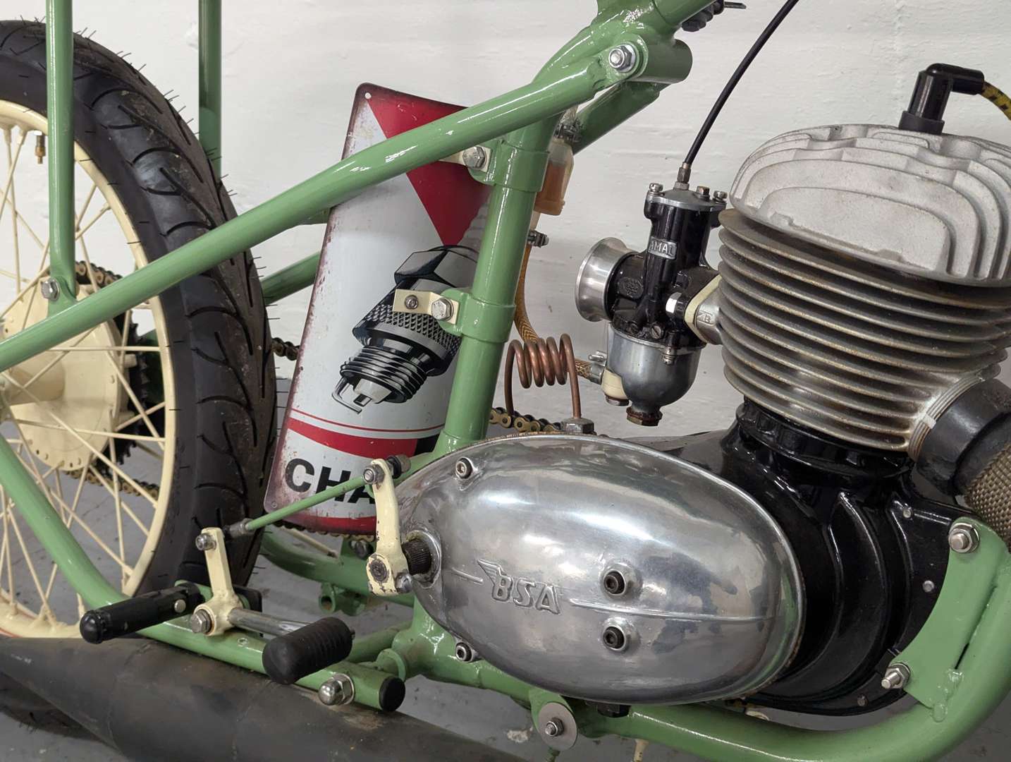 <p>1956 (circa) BSA BANTAM D3</p>