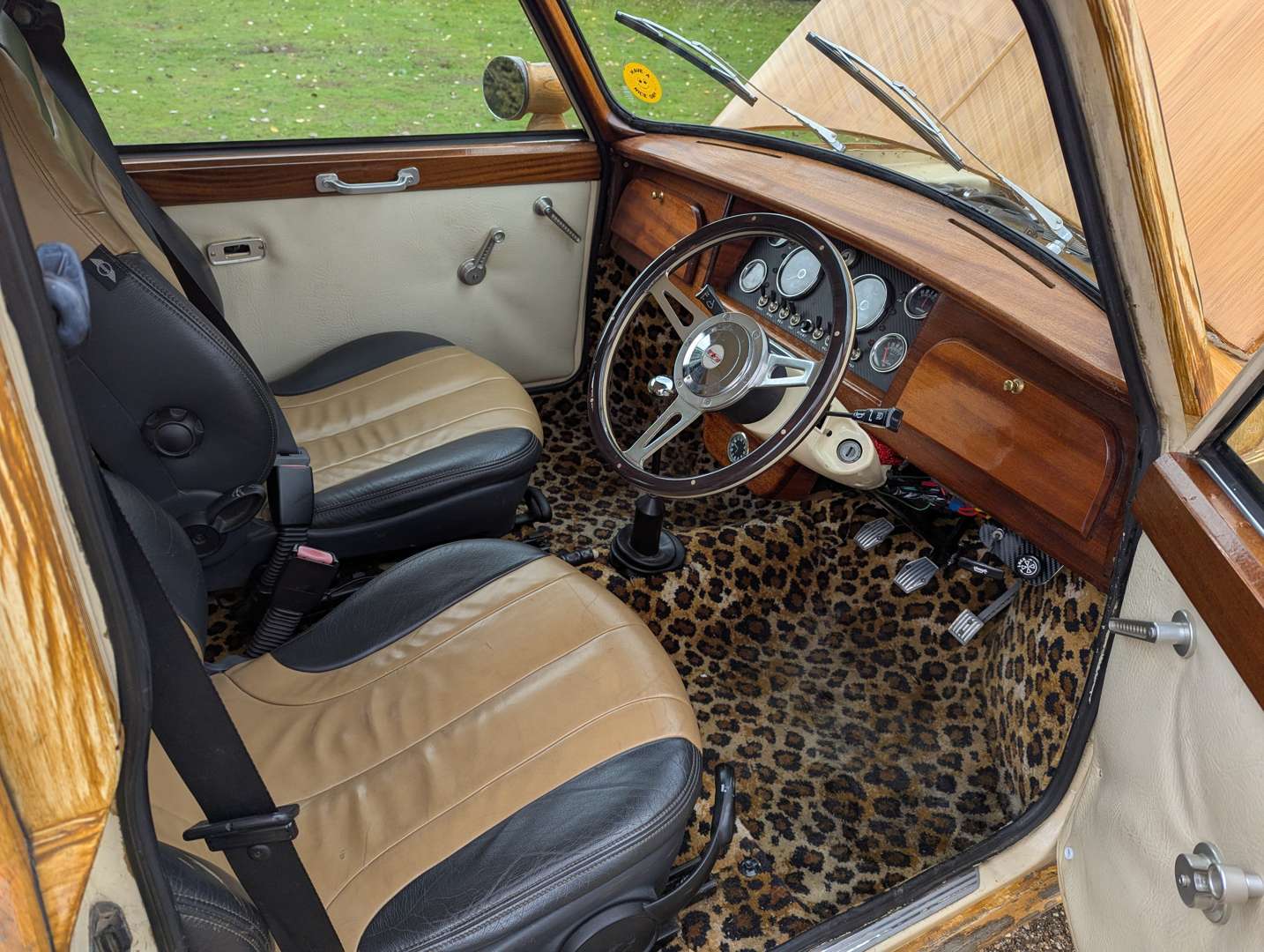 <p>1978 LEYLAND MINI CLUBMAN 1100</p>