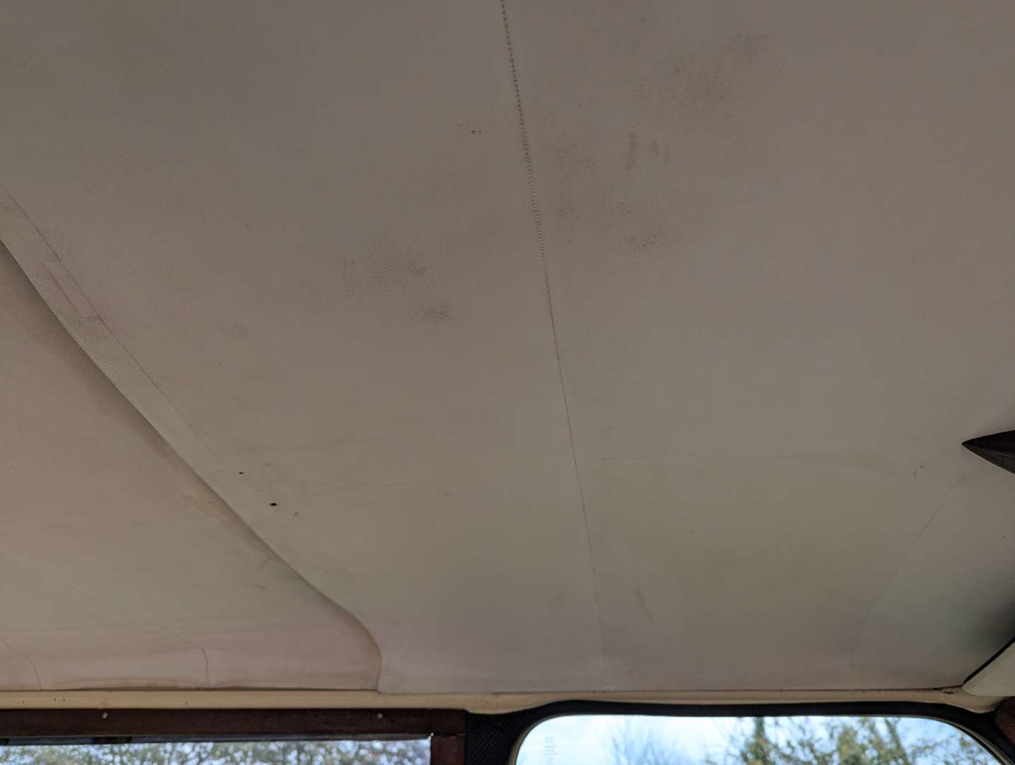 <p>1978 LEYLAND MINI CLUBMAN 1100</p>