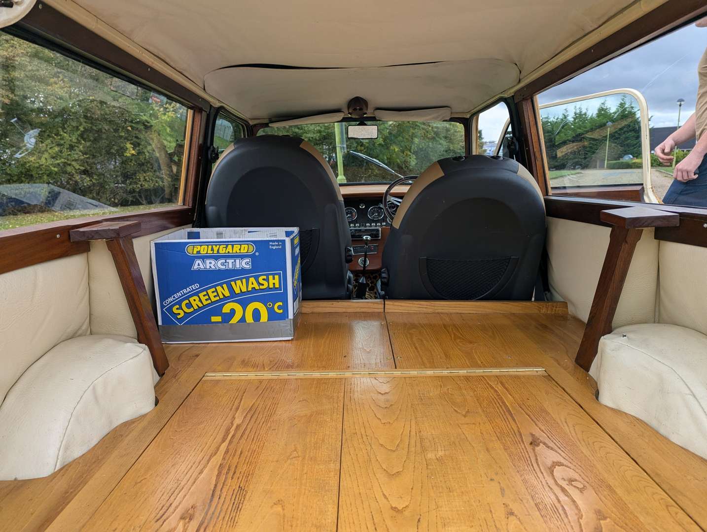 <p>1978 LEYLAND MINI CLUBMAN 1100</p>