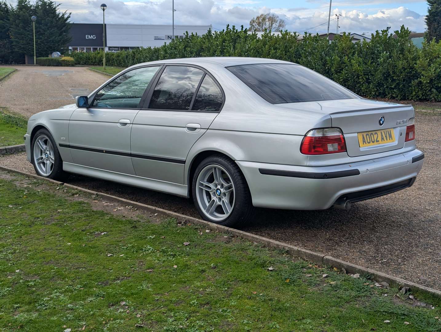 <p>2002 BMW 525I SPORT AUTO</p>