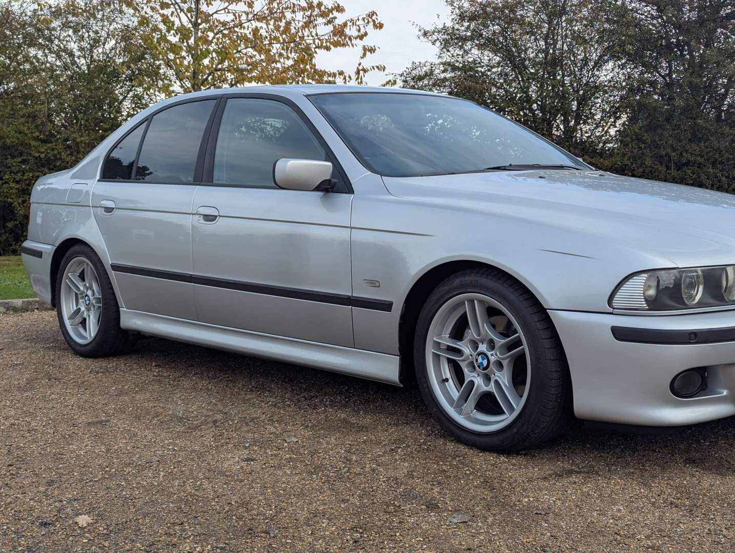 <p>2002 BMW 525I SPORT AUTO</p>