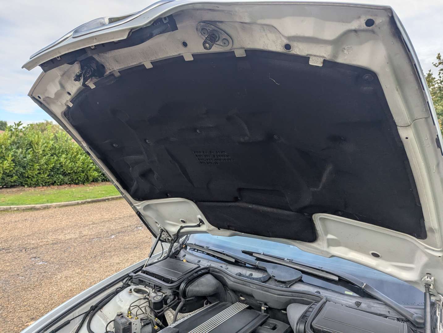 <p>2002 BMW 525I SPORT AUTO</p>