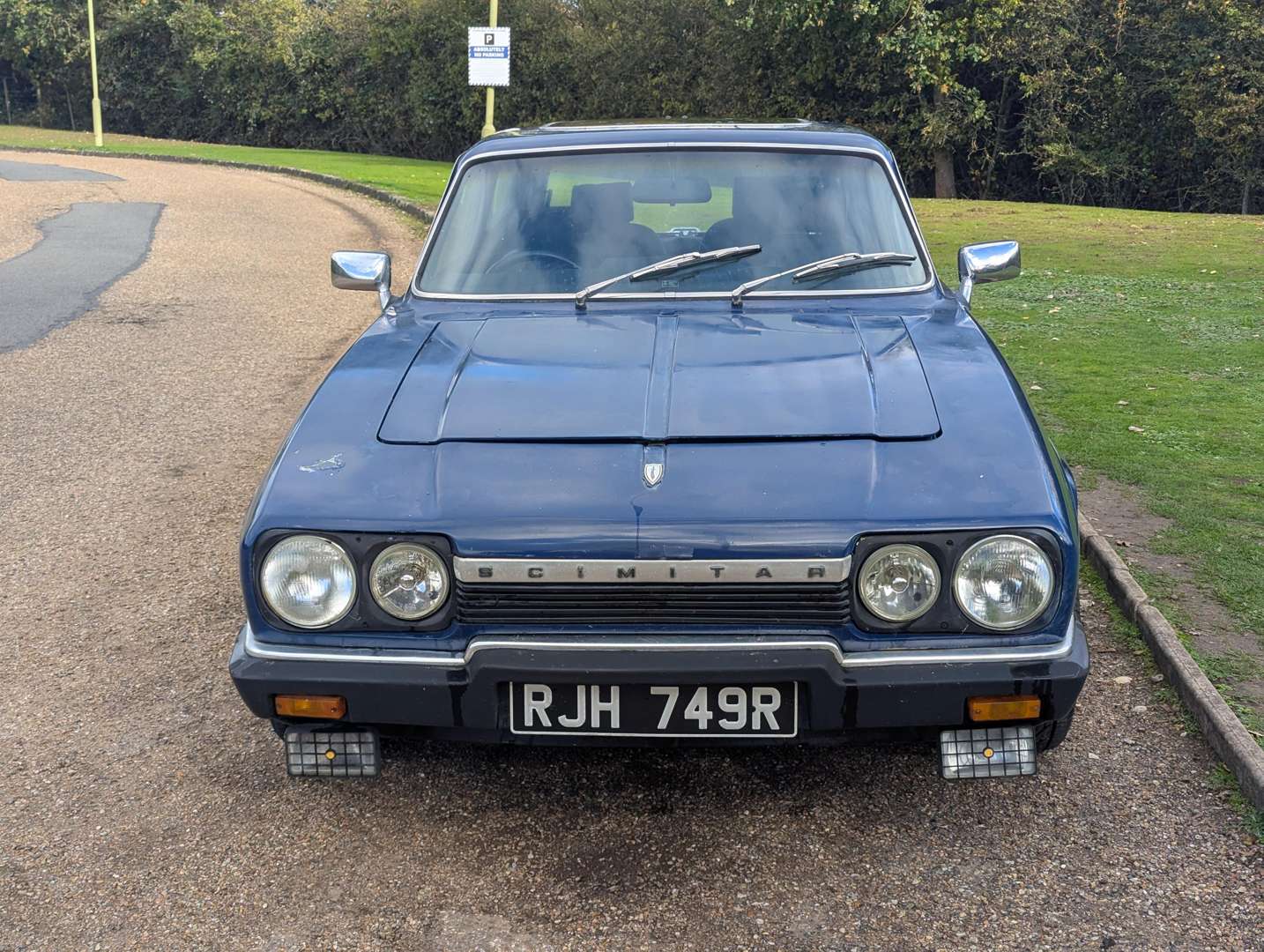 <p>1976 RELIANT SCIMITAR GTE</p>