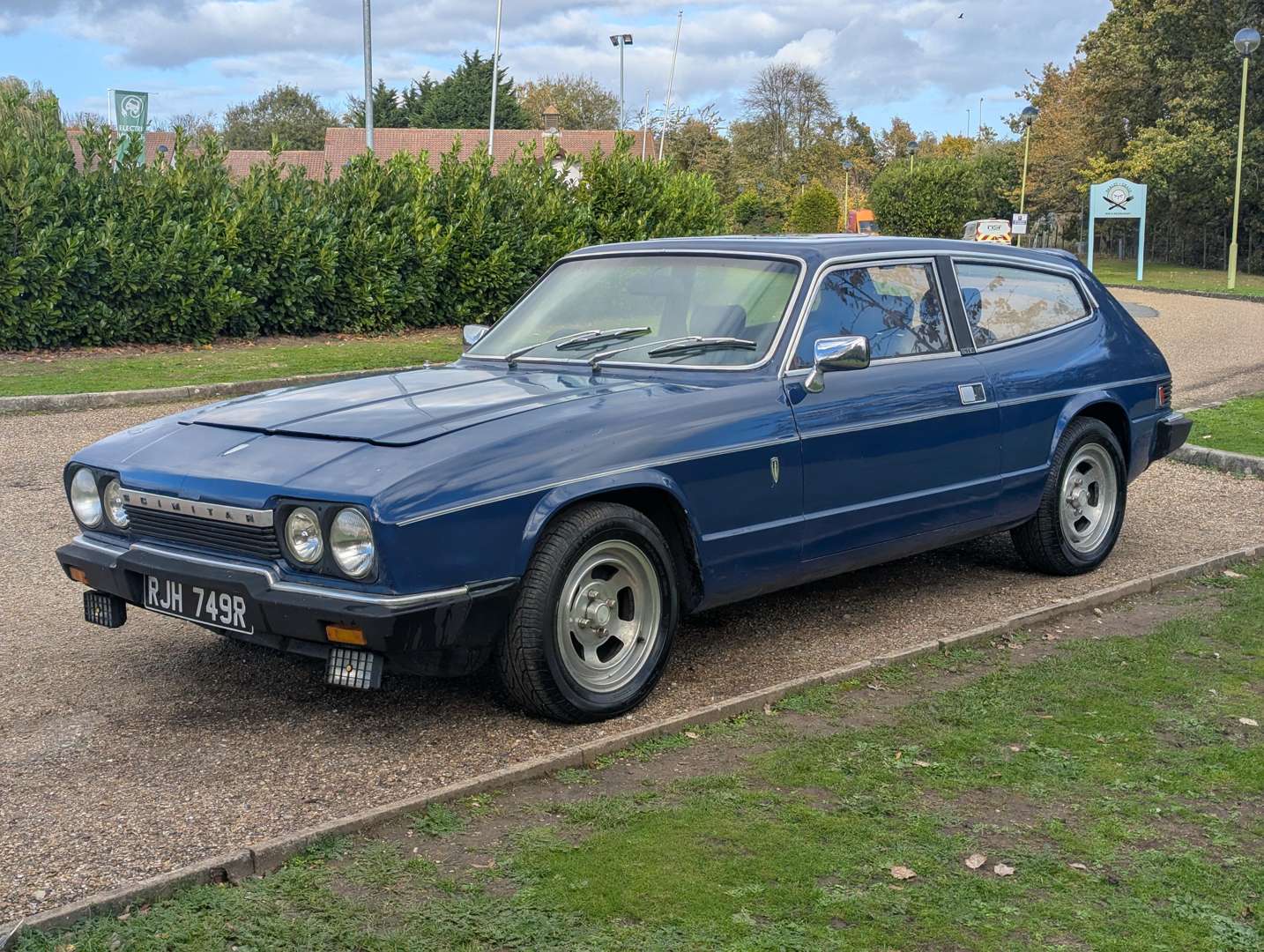 <p>1976 RELIANT SCIMITAR GTE</p>