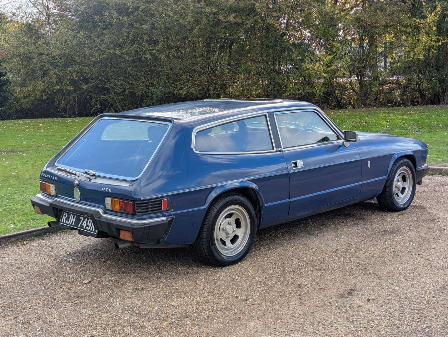 <p>1976 RELIANT SCIMITAR GTE</p>