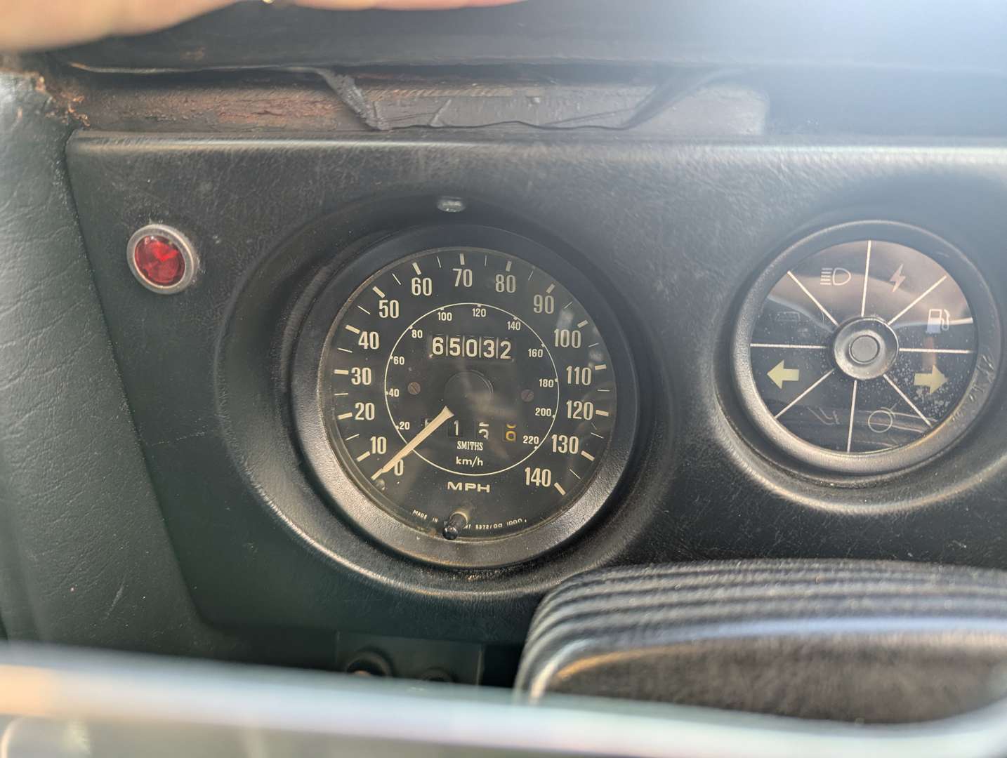 <p>1976 RELIANT SCIMITAR GTE</p>