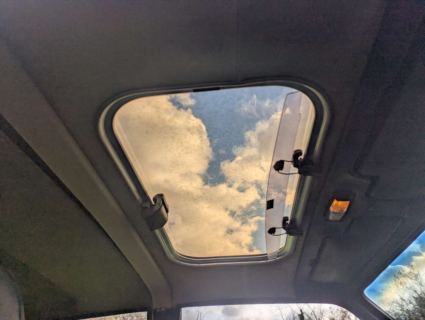 <p>1976 RELIANT SCIMITAR GTE</p>