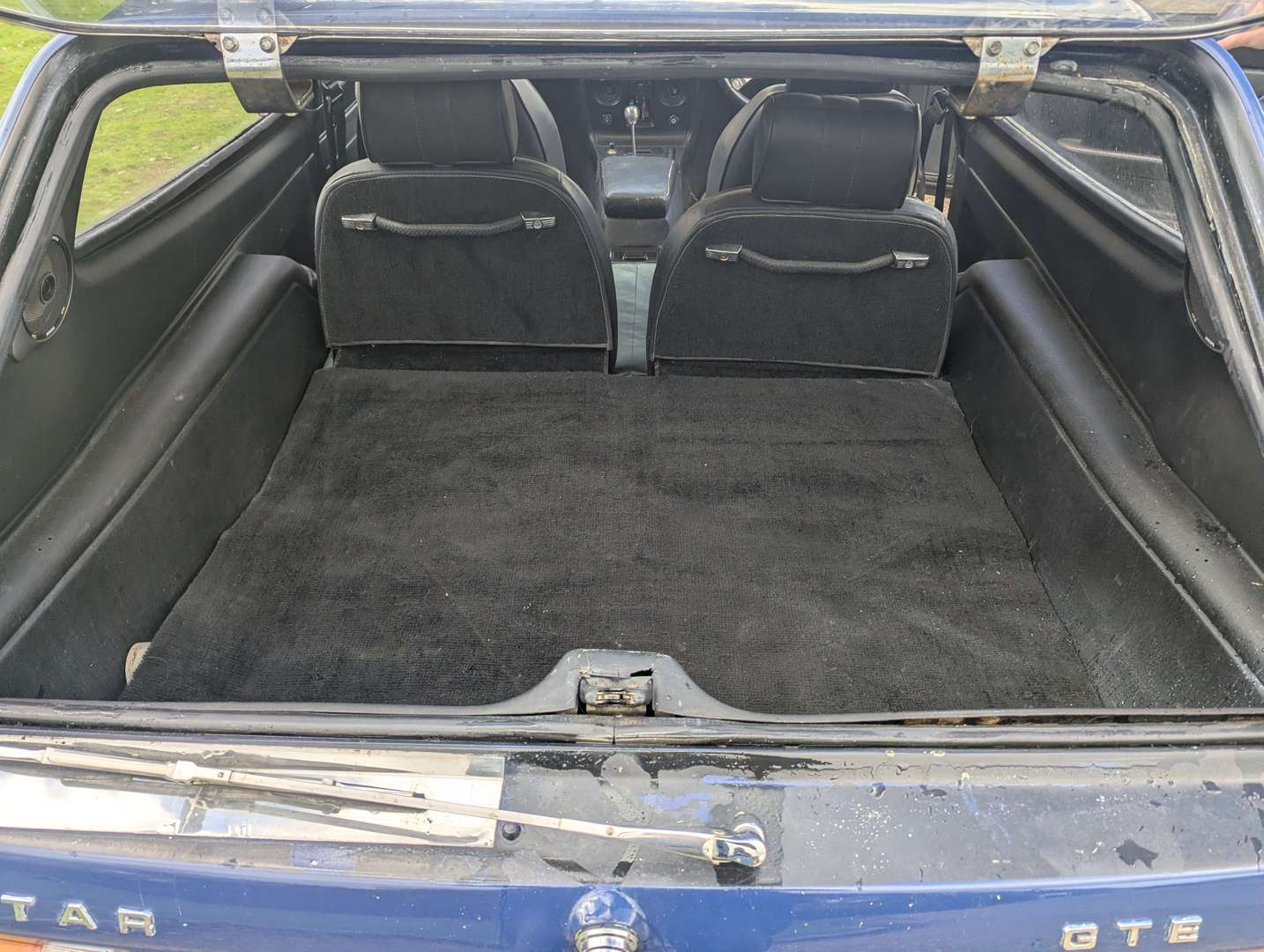 <p>1976 RELIANT SCIMITAR GTE</p>