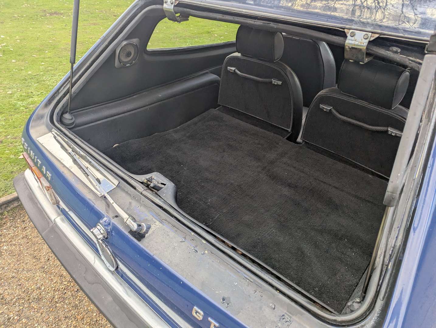 <p>1976 RELIANT SCIMITAR GTE</p>