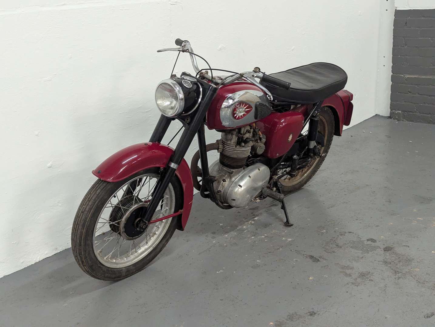 <p>1964 BSA C15 250 SPORT STAR</p>