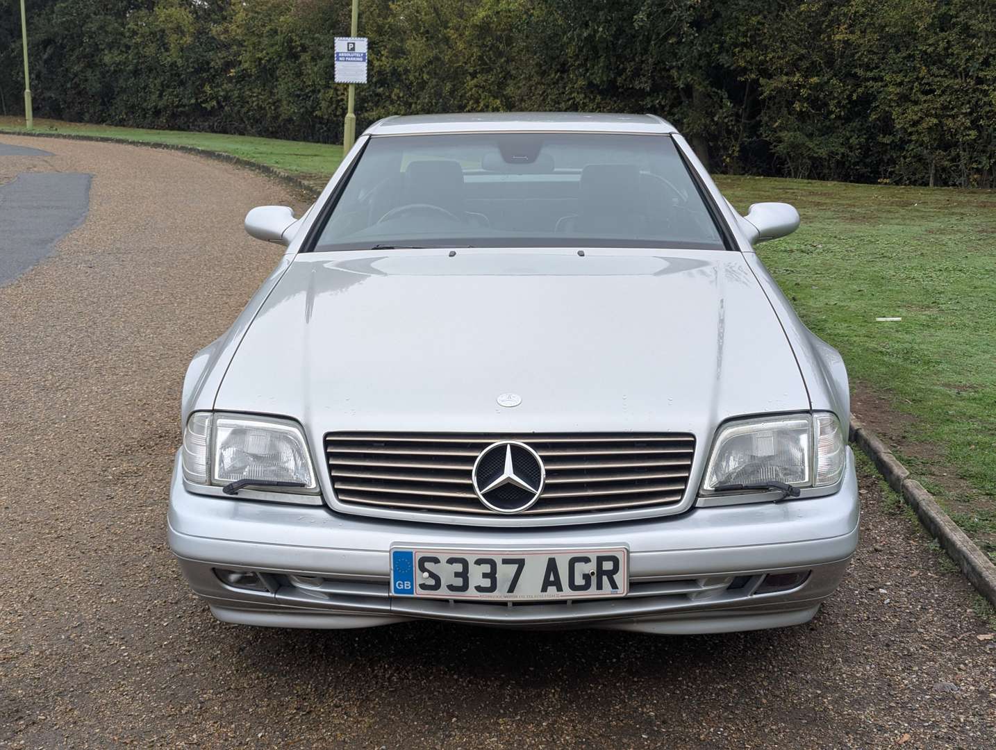 <p>1998 MERCEDES SL 320 AUTO</p>