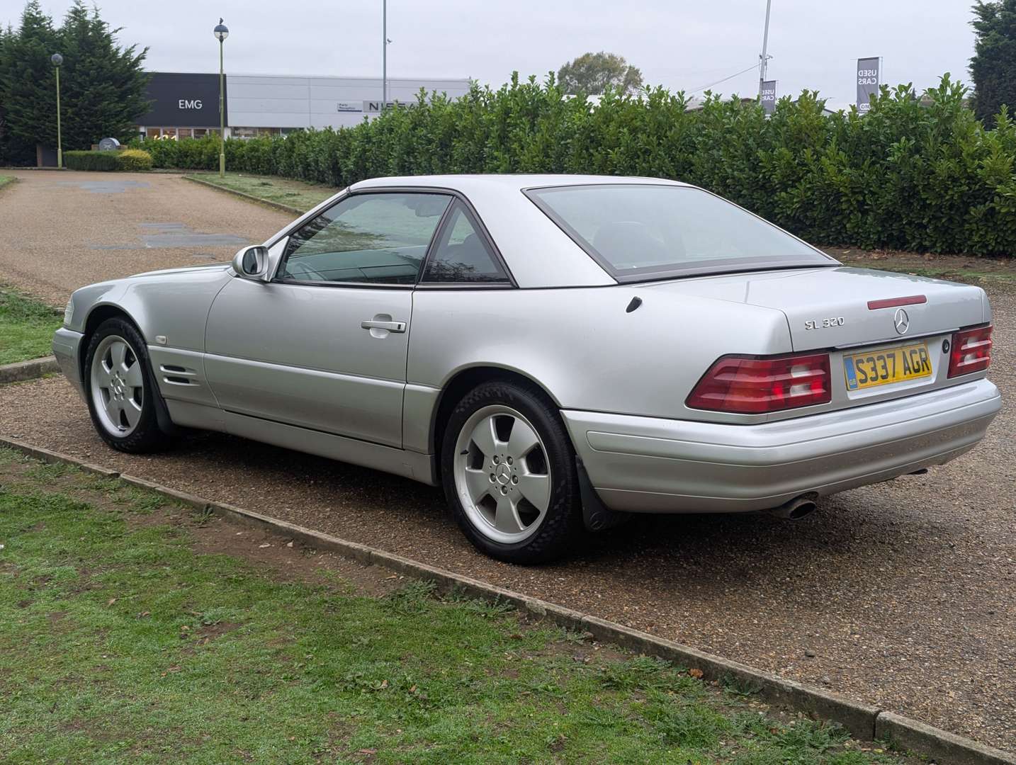 <p>1998 MERCEDES SL 320 AUTO</p>