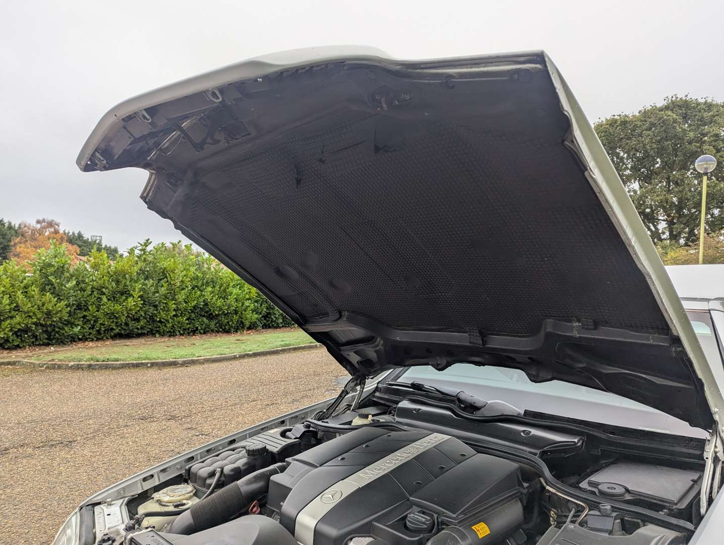 <p>1998 MERCEDES SL 320 AUTO</p>