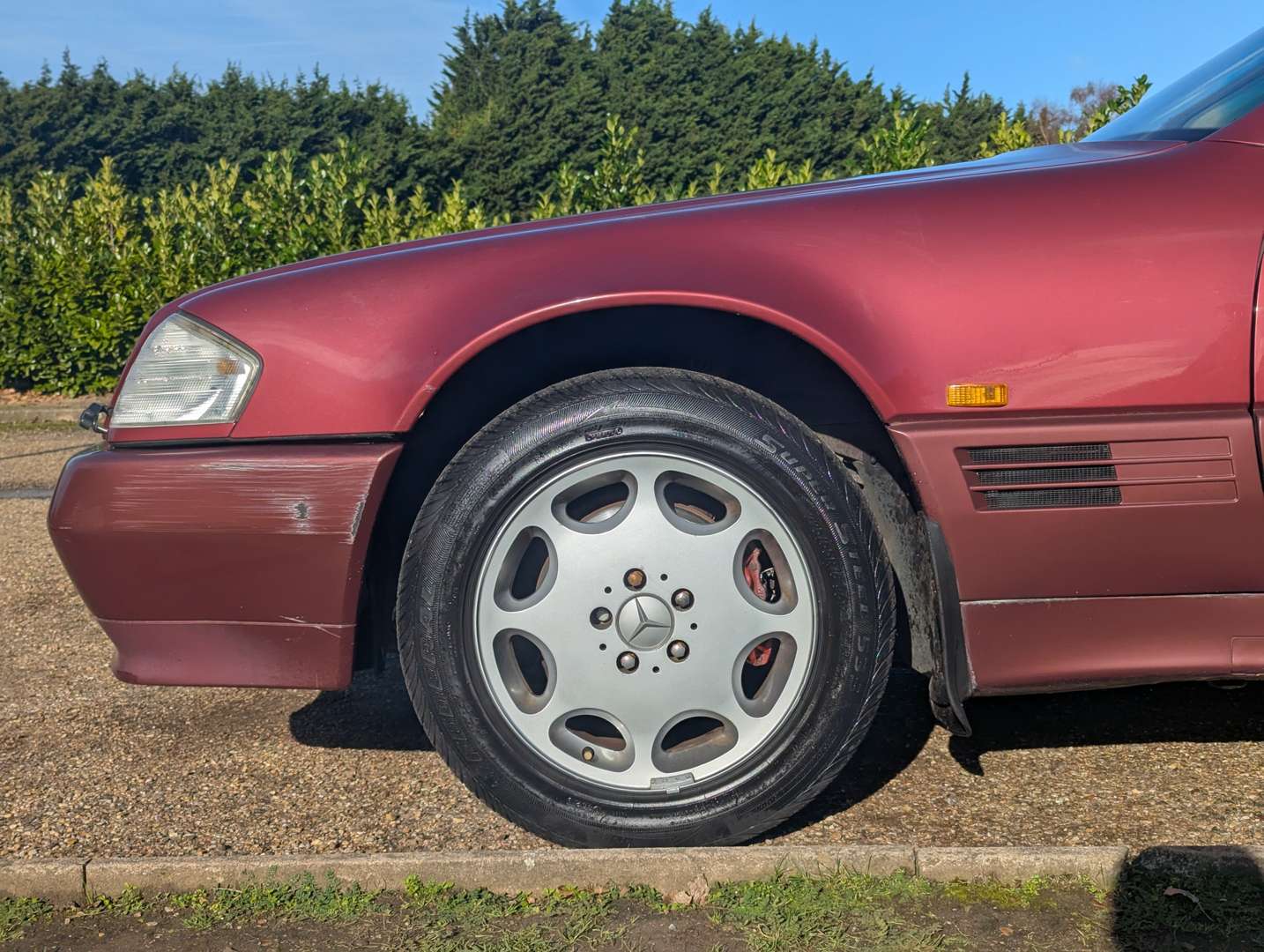 <p>1994 MERCEDES SL320 AUTO</p>