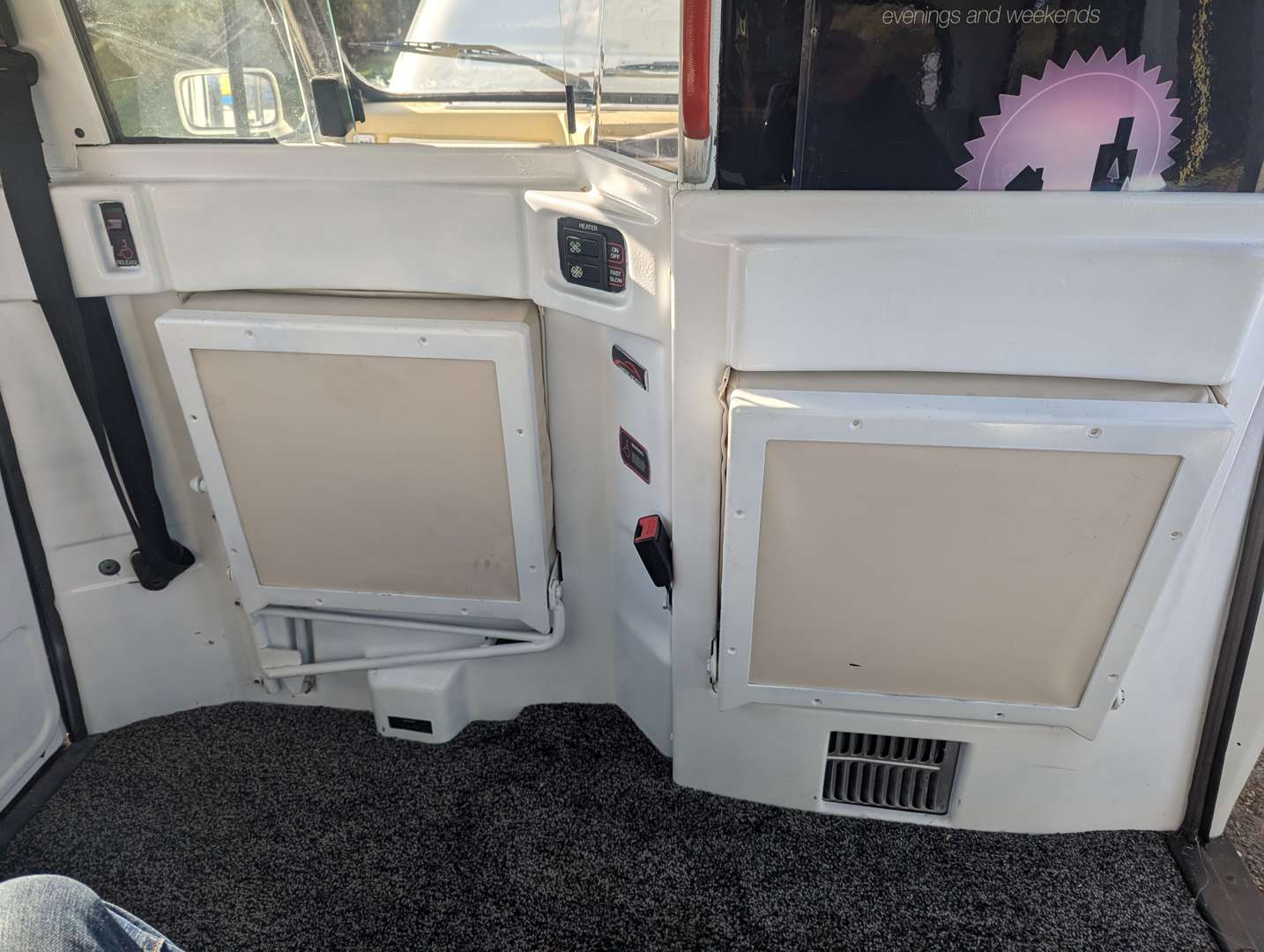 <p>1995 LTI FAIRWAY DRIVER TAXI</p>