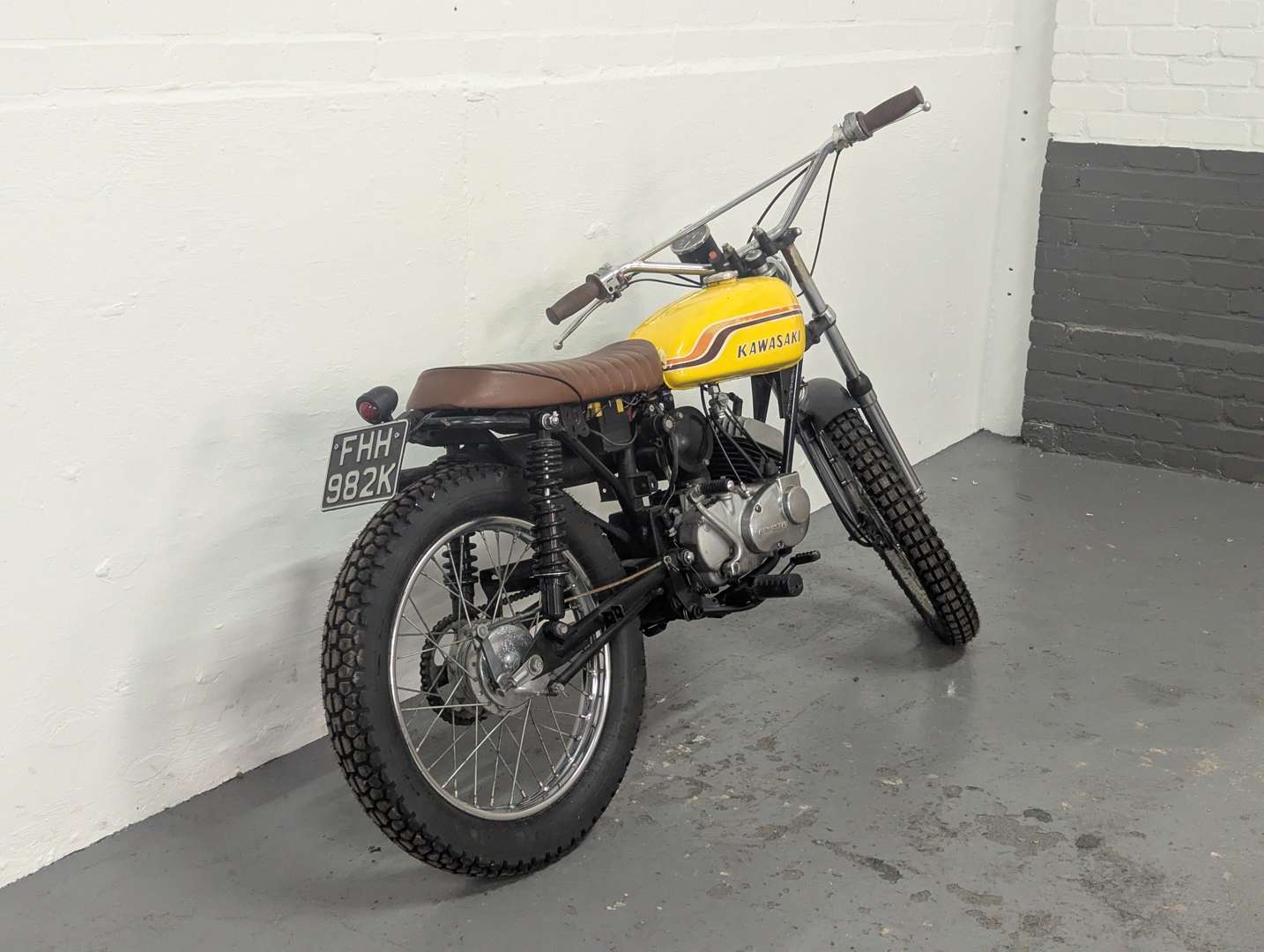 <p>1971 KAWASAKI G5 100</p>