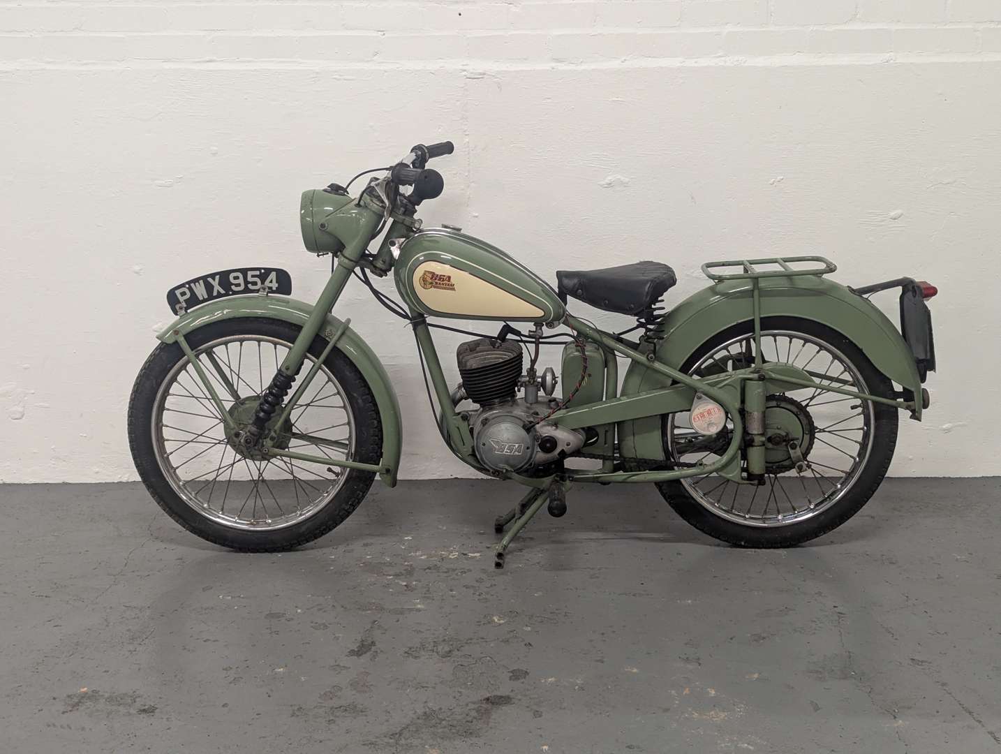 <p>1955 BSA BANTAM 125</p>