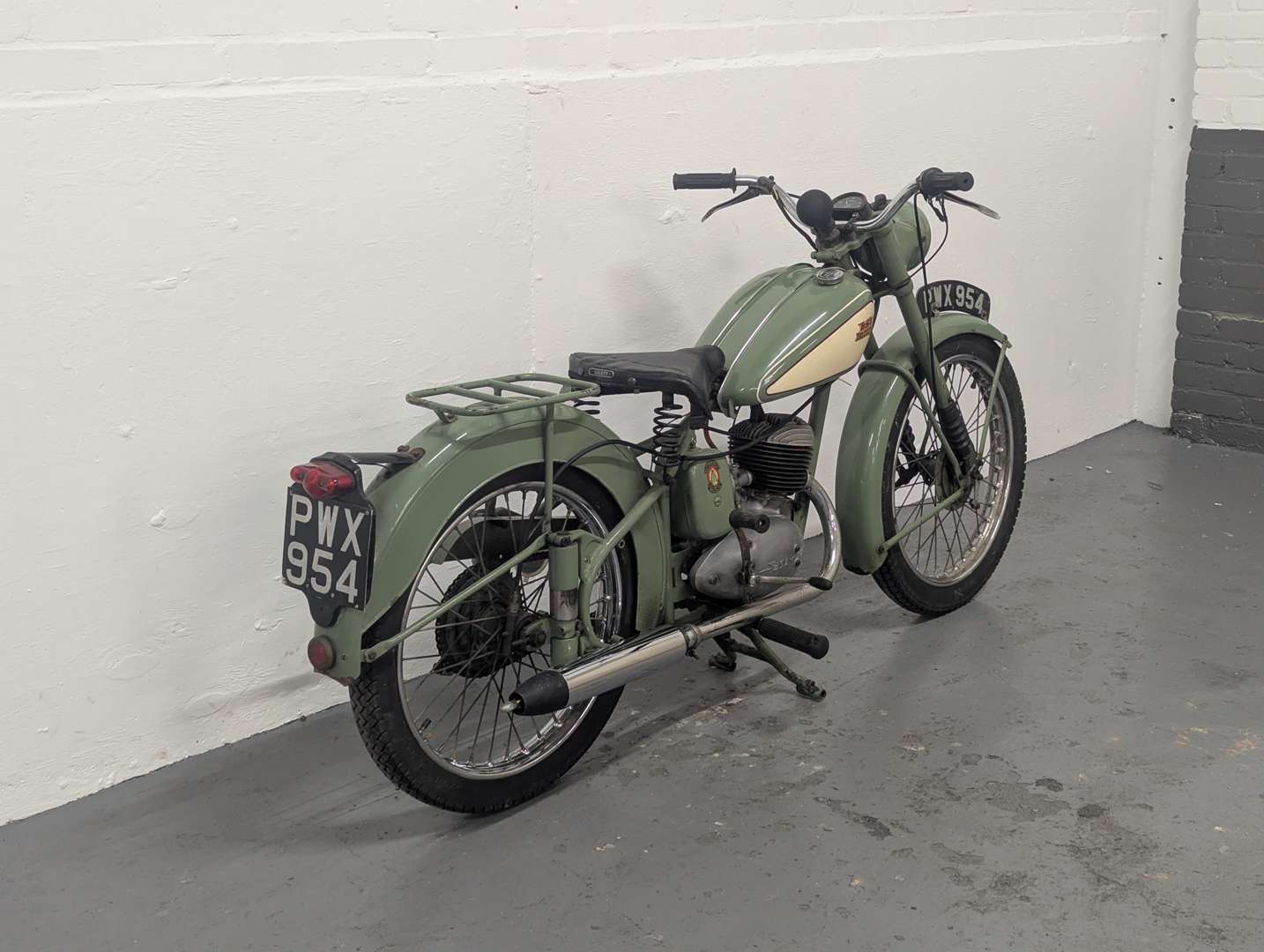 <p>1955 BSA BANTAM 125</p>