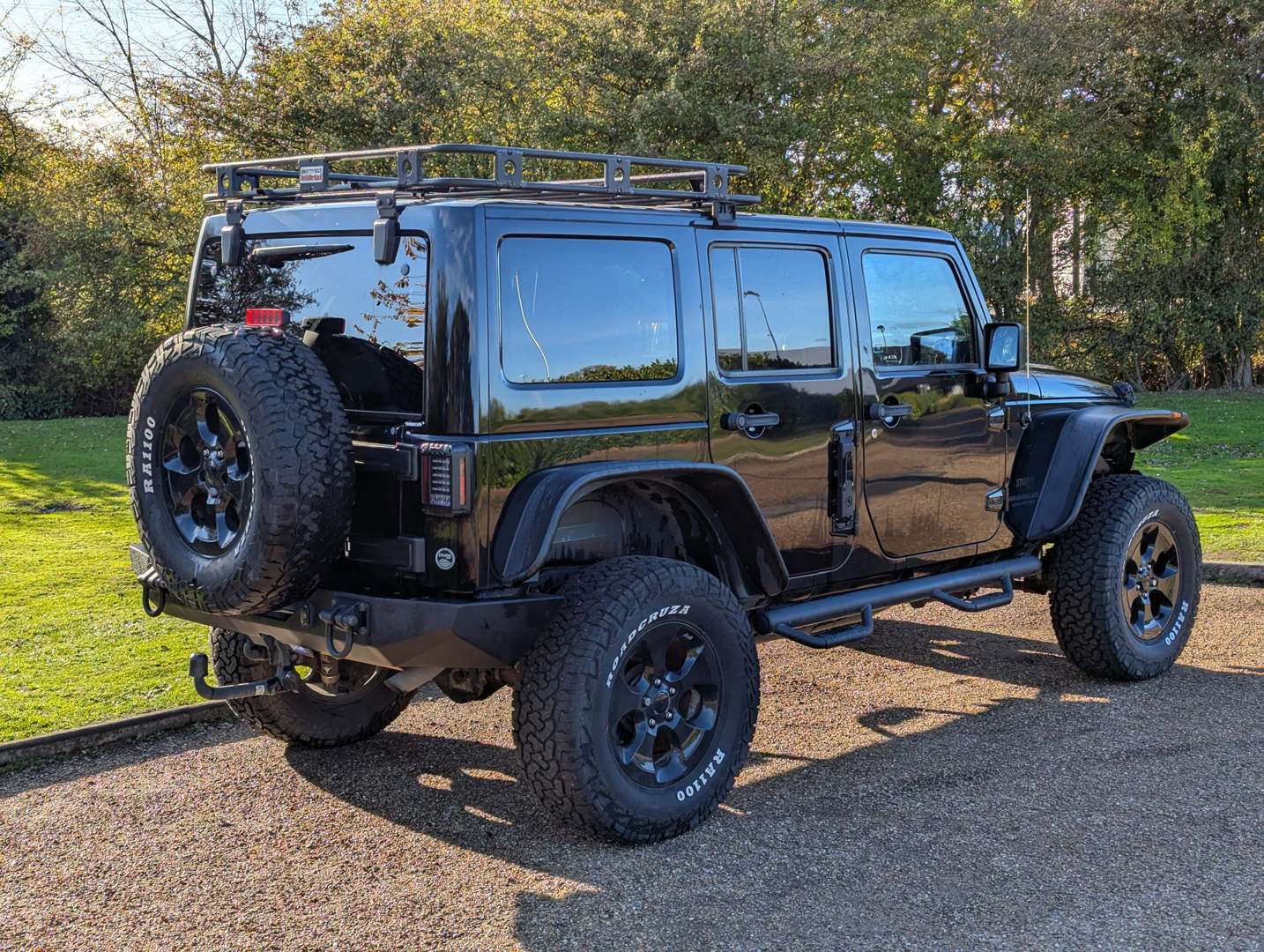 <p>2015 JEEP WRANGLER BLACK EDITION</p>