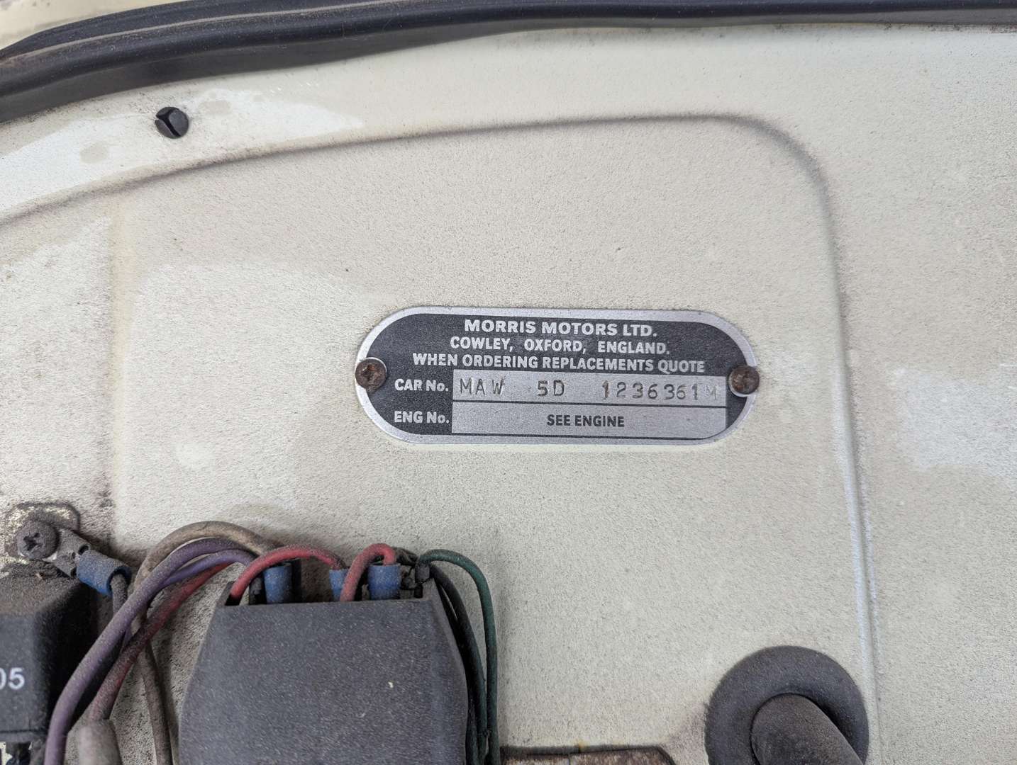 <p>1968 MORRIS MINOR 1000 TRAVELLER</p>