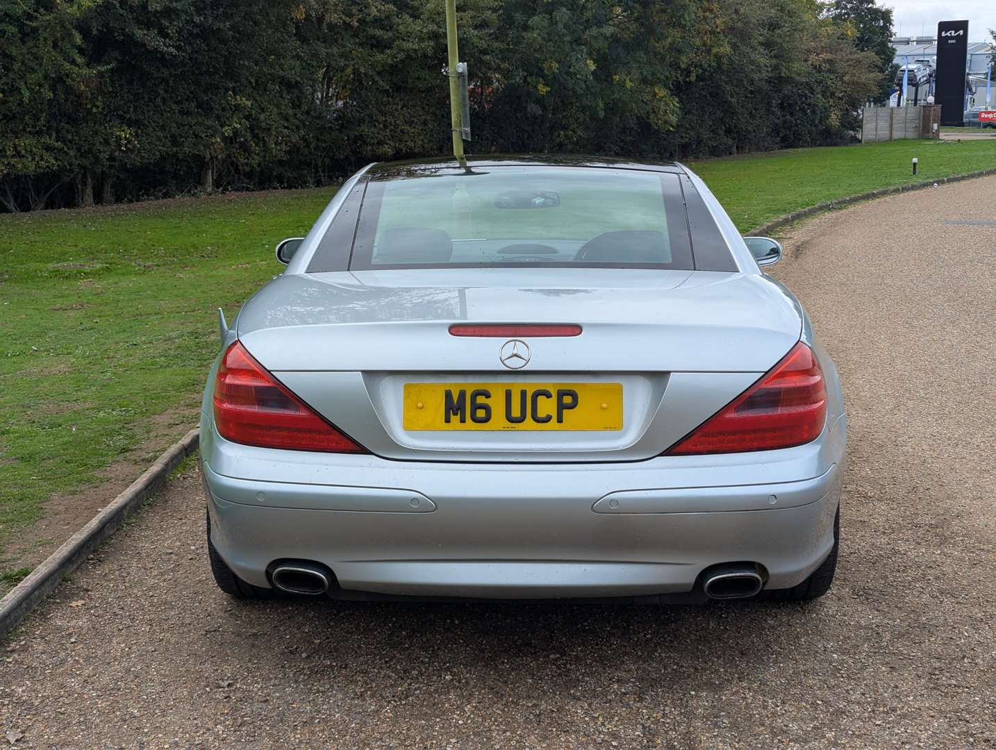 <p>2004 MERCEDES SL 350 AUTO</p>