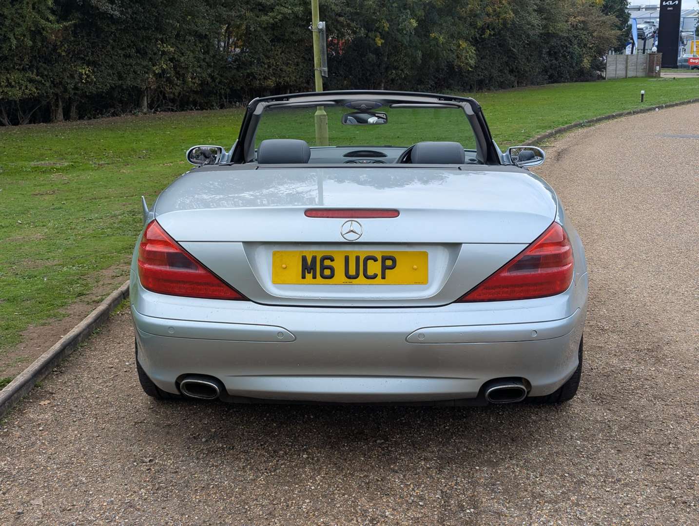 <p>2004 MERCEDES SL 350 AUTO</p>