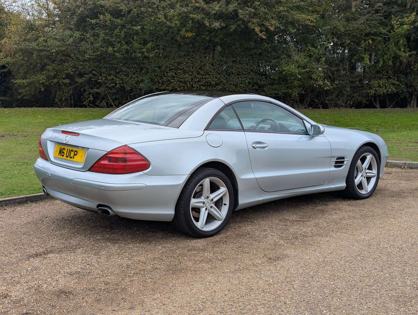 <p>2004 MERCEDES SL 350 AUTO</p>