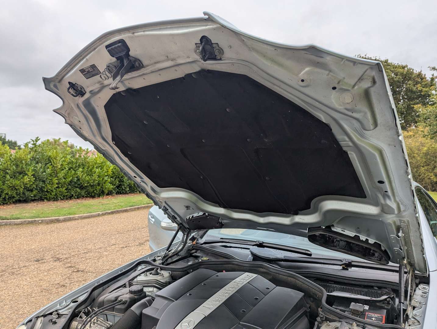 <p>2004 MERCEDES SL 350 AUTO</p>