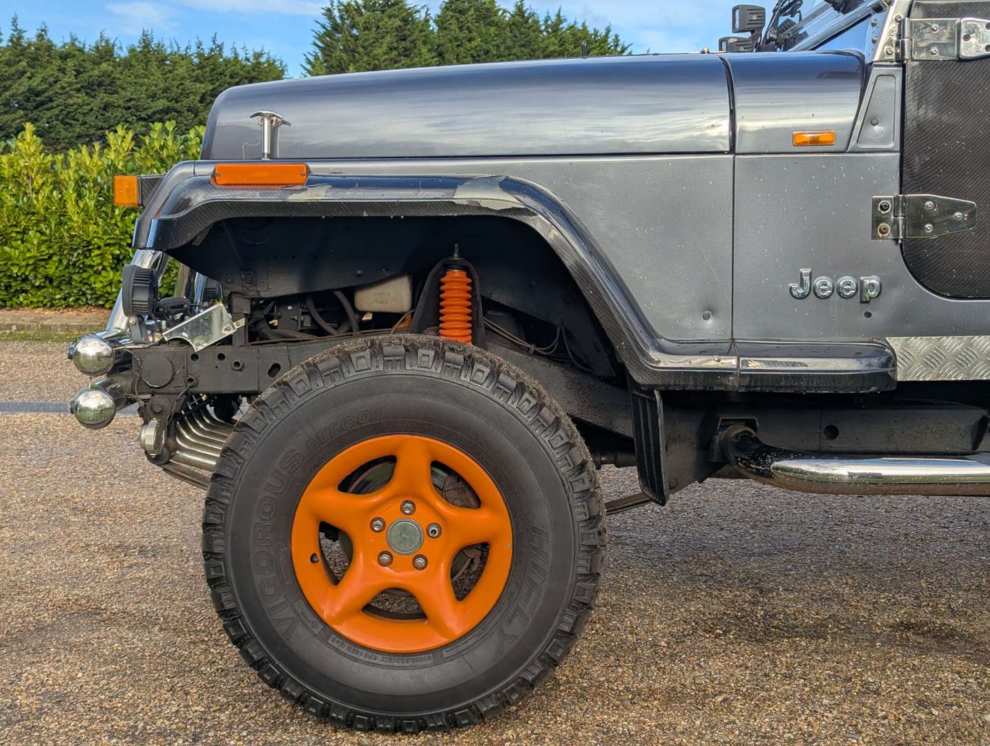 <p>1996 JEEP WRANGLER 4.0</p>