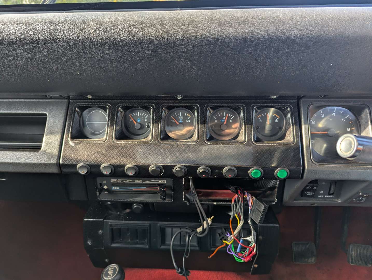 <p>1996 JEEP WRANGLER 4.0</p>