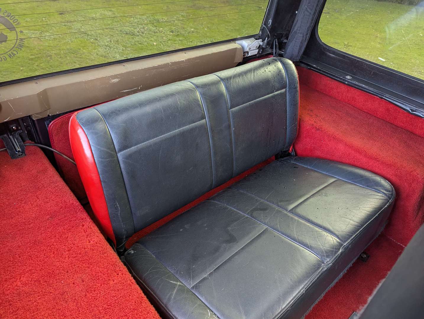 <p>1996 JEEP WRANGLER 4.0</p>