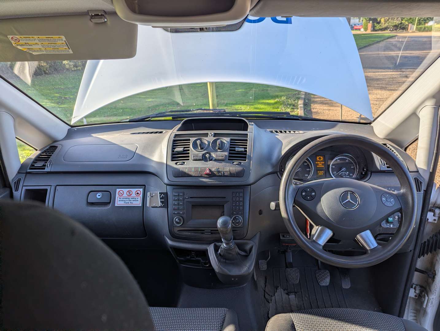 <p>2012 MERCEDES VITO</p>