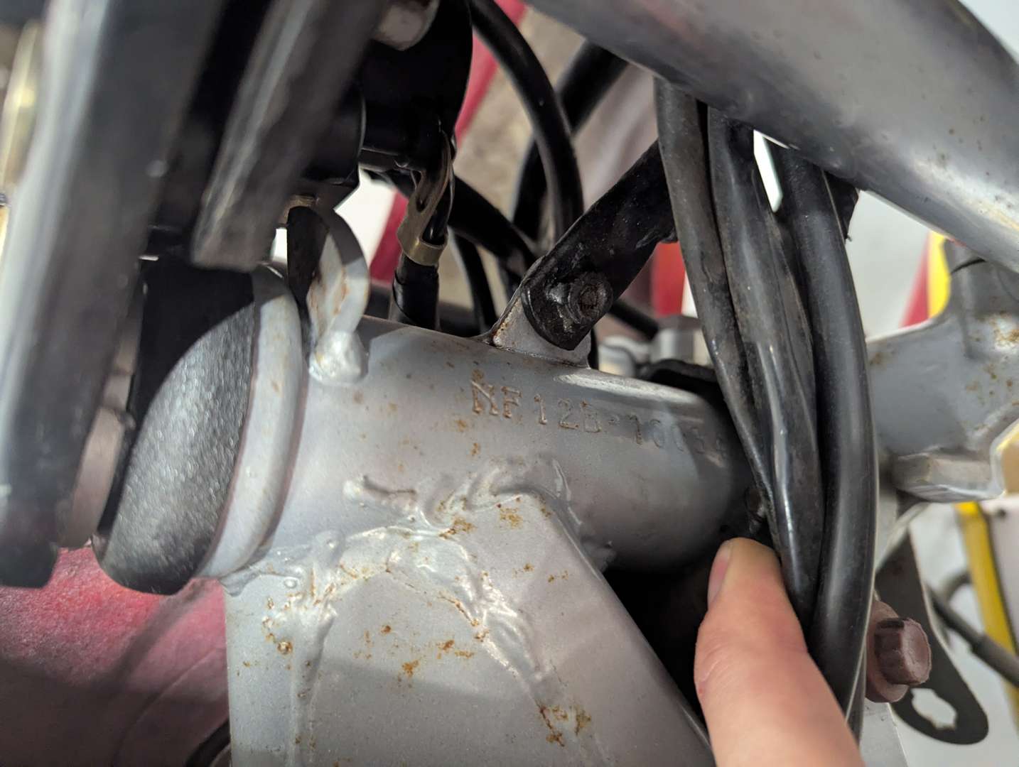 <p>1986 SUZUKI RG125 GAMMA POWER VALVE</p>