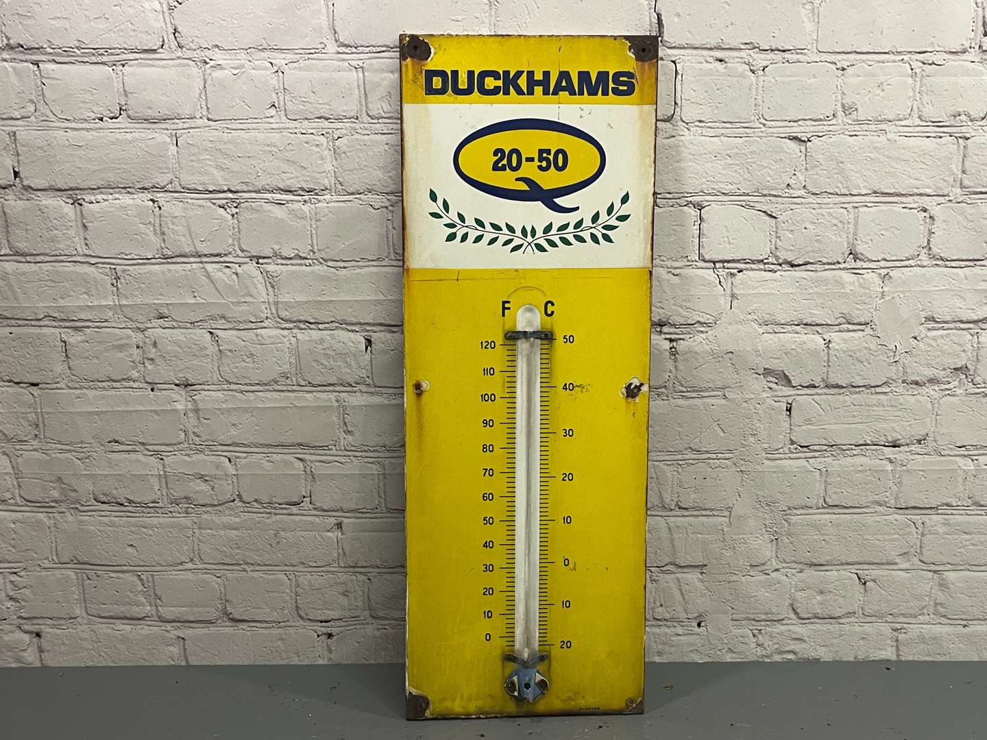 <p>Duckhams Q20-50 Enamel Thermometer Sign</p>