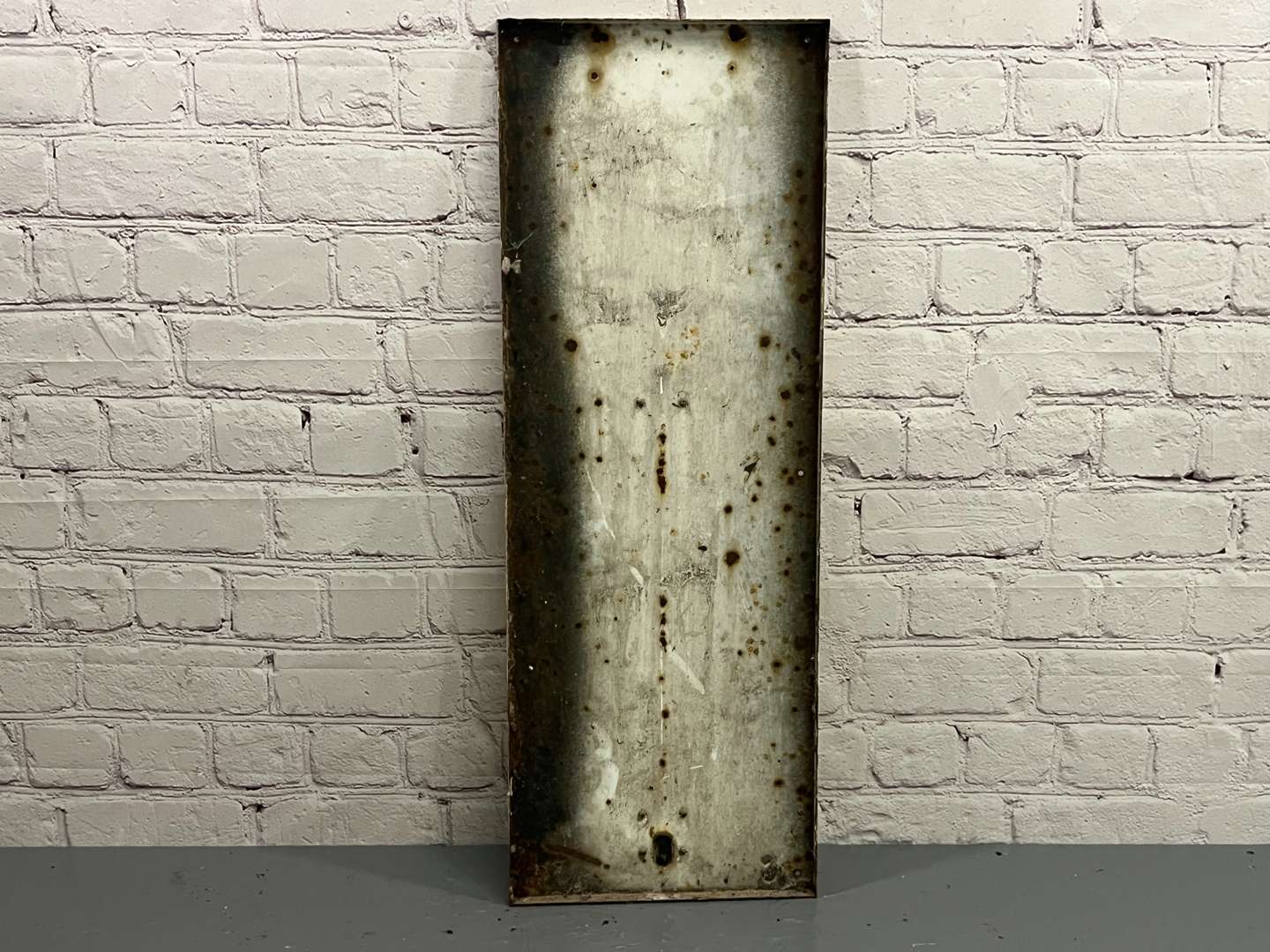 <p>Duckhams Q20-50 Enamel Thermometer Sign</p>