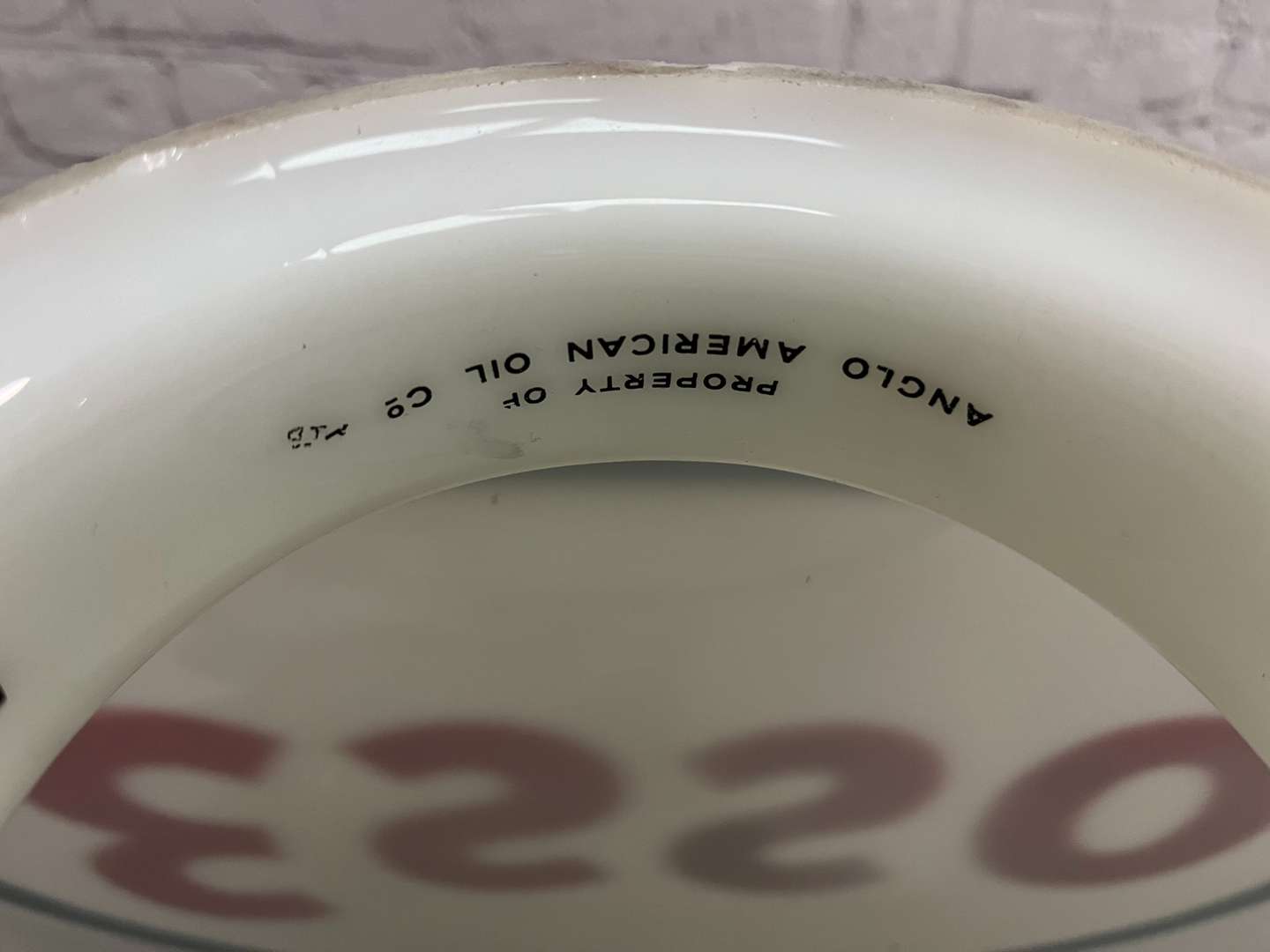 <p>Esso Glass Petrol Globe (Damaged)</p>